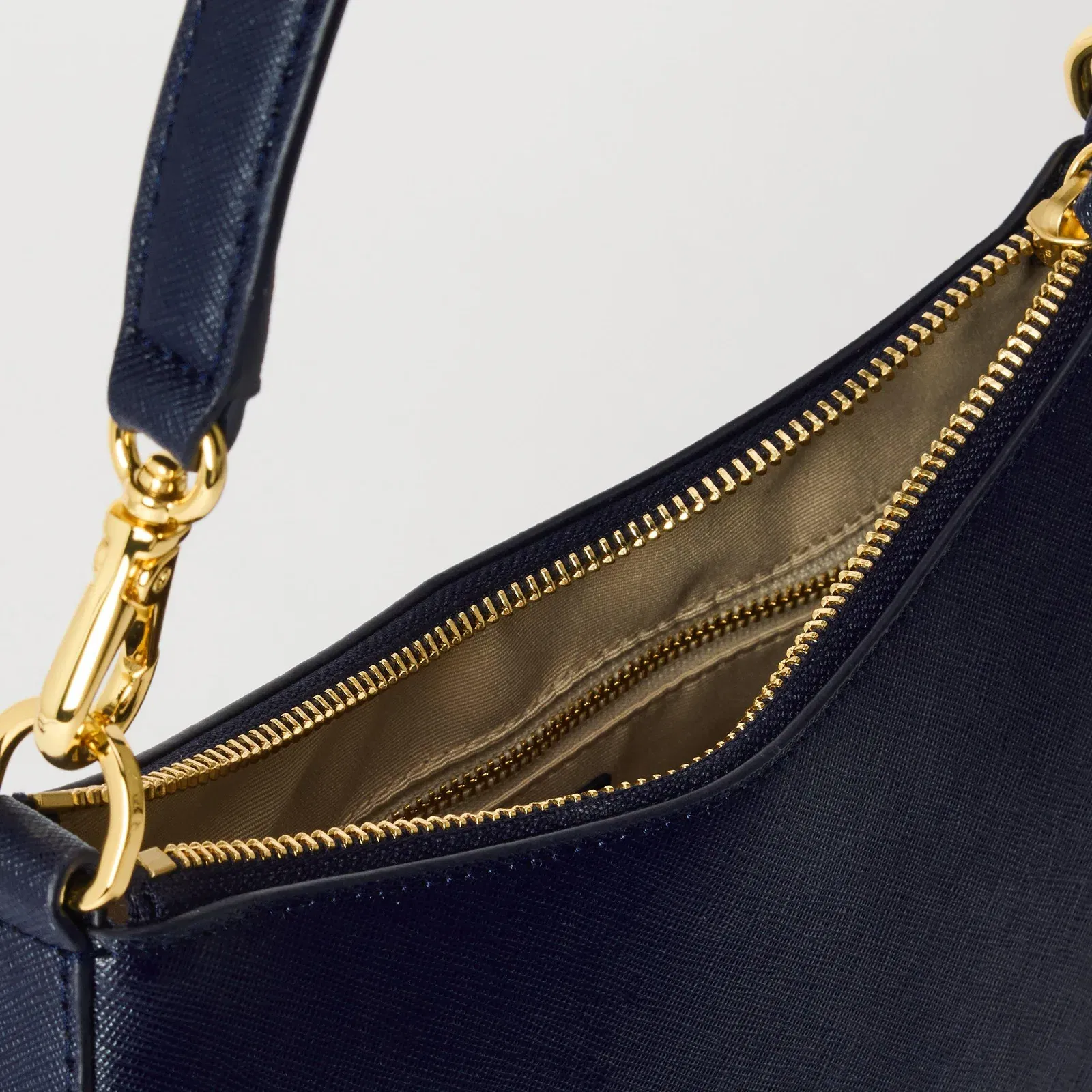 Danni Leather Shoulder Bag