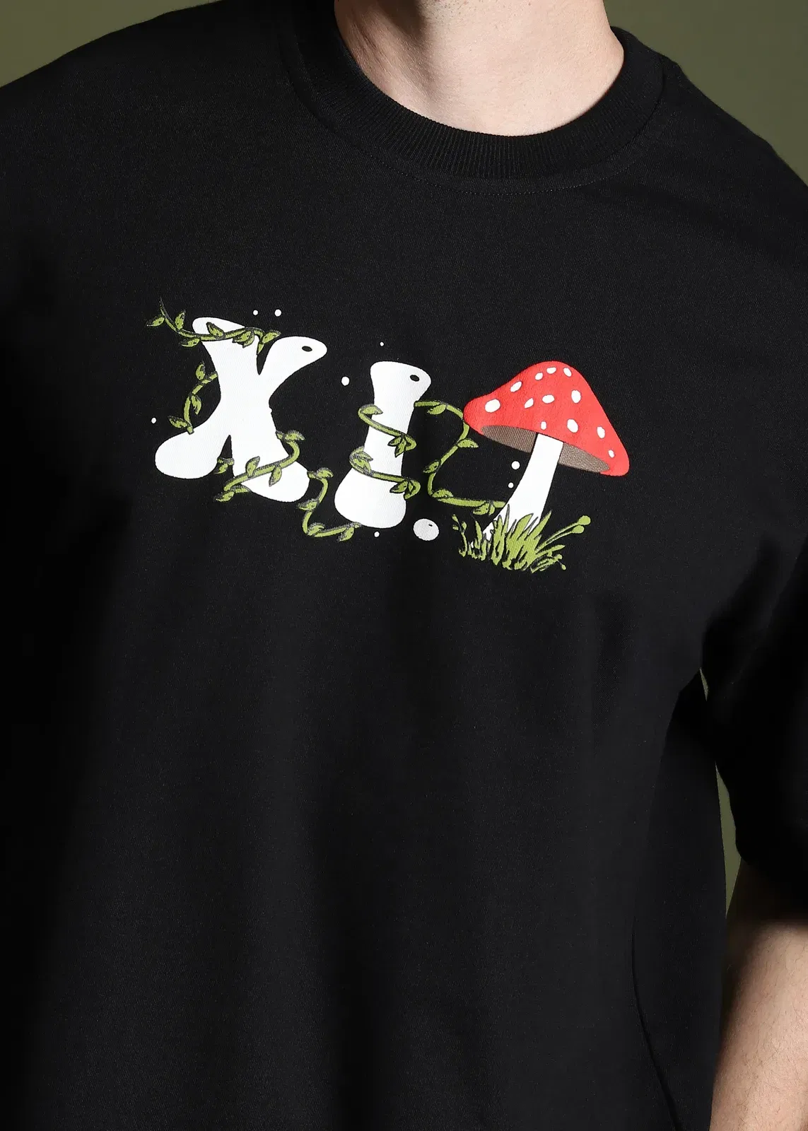 BLACK ‘MUSHROOM’