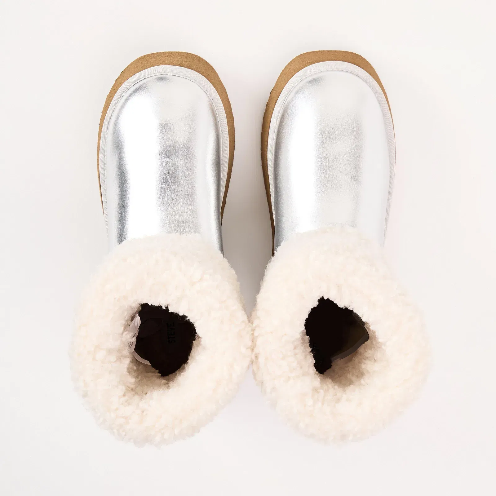 St. Moritz Snug Boots