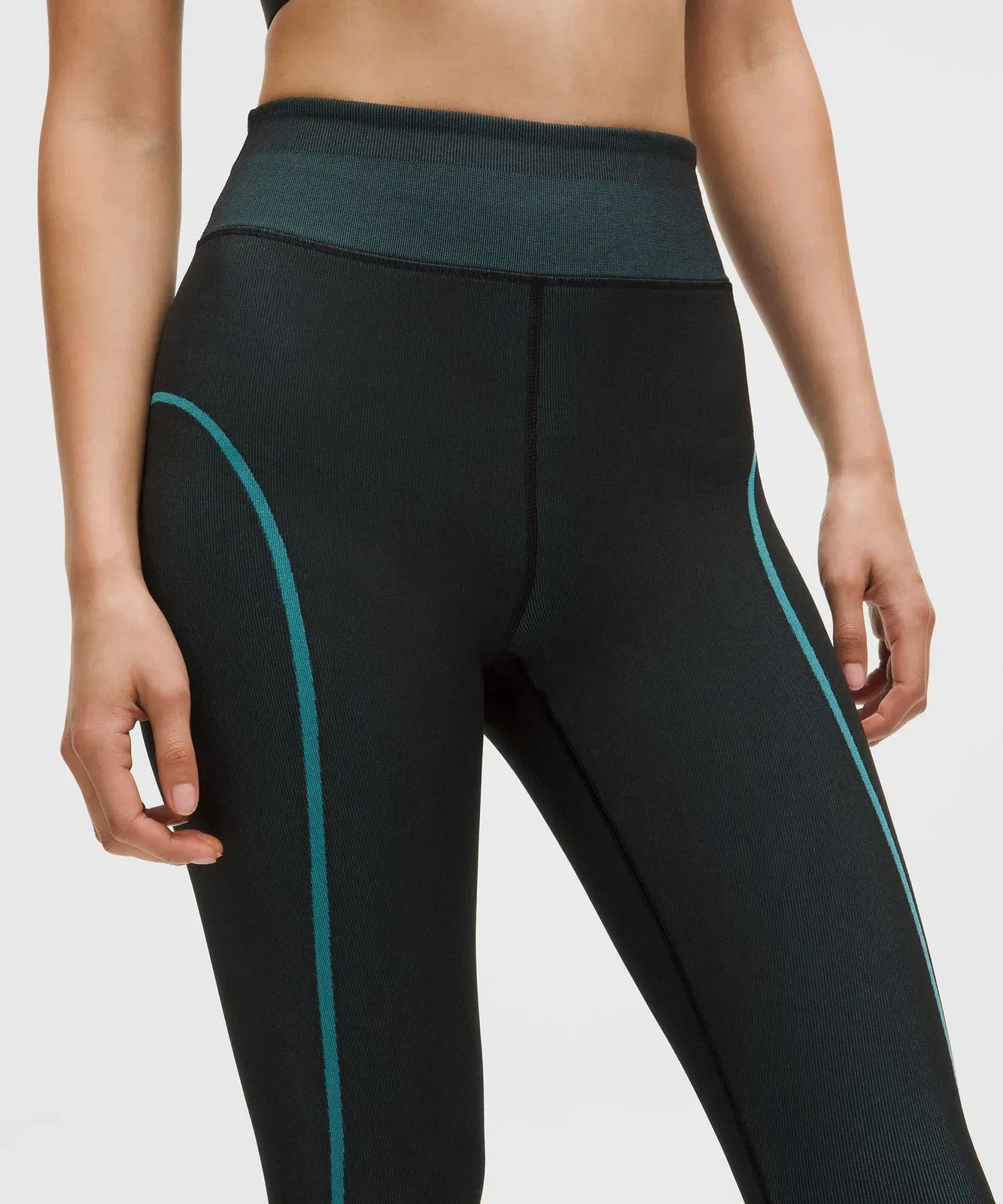 Lululemon Women's Seamless High-Rise Training Tight 28" *SLNSH Collection
