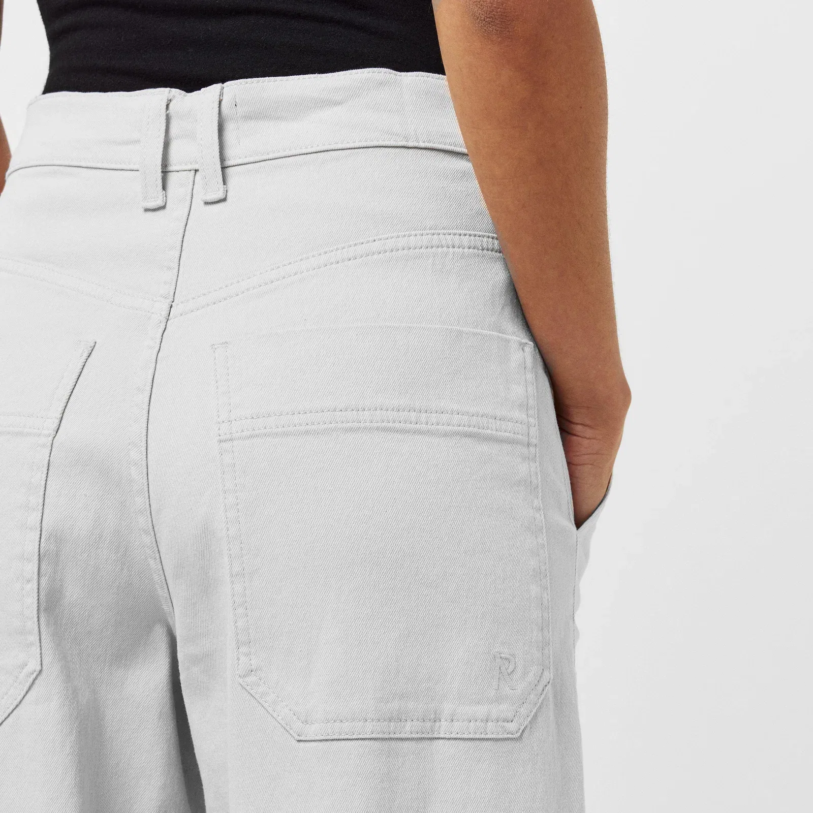 Energy Relaxed Fit Wide Leg Jeans