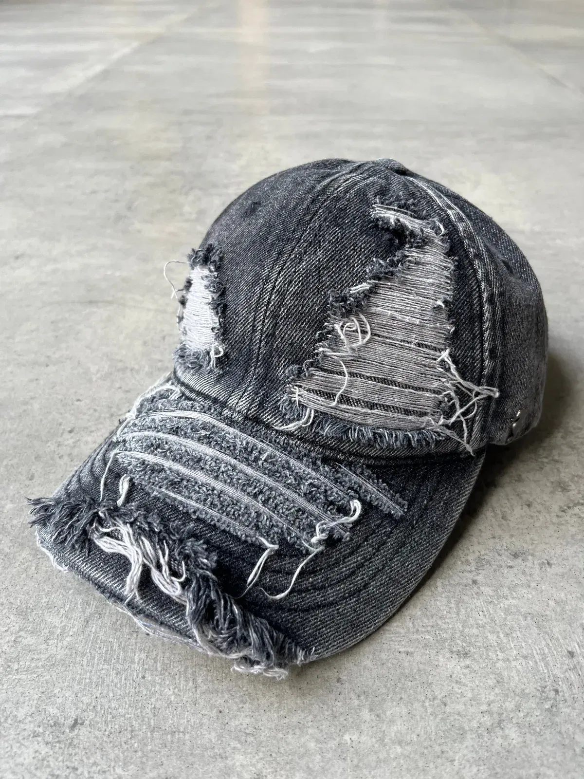 The Beast - Rustic Black