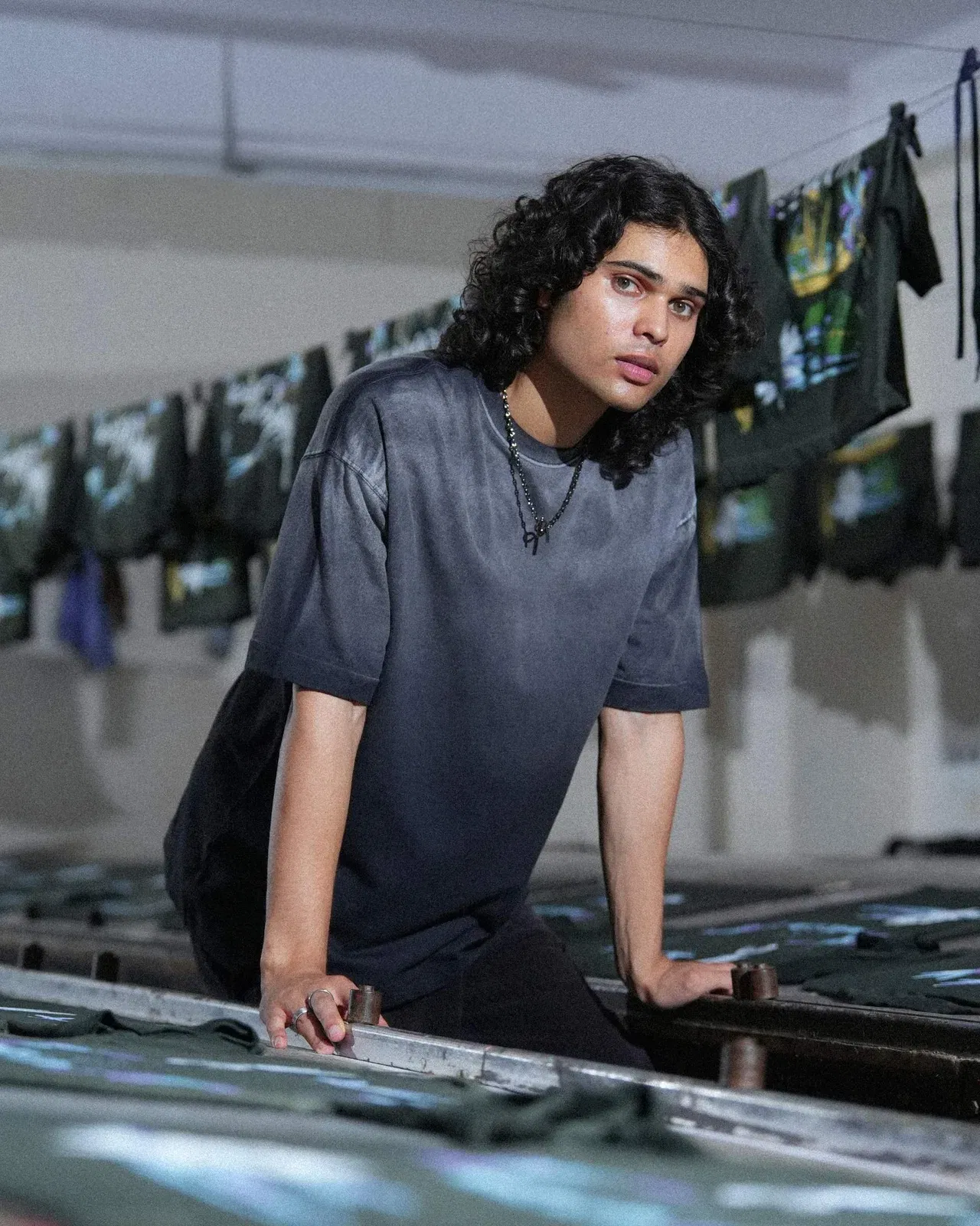 THE BARES - CARBON WASHED T-SHIRT