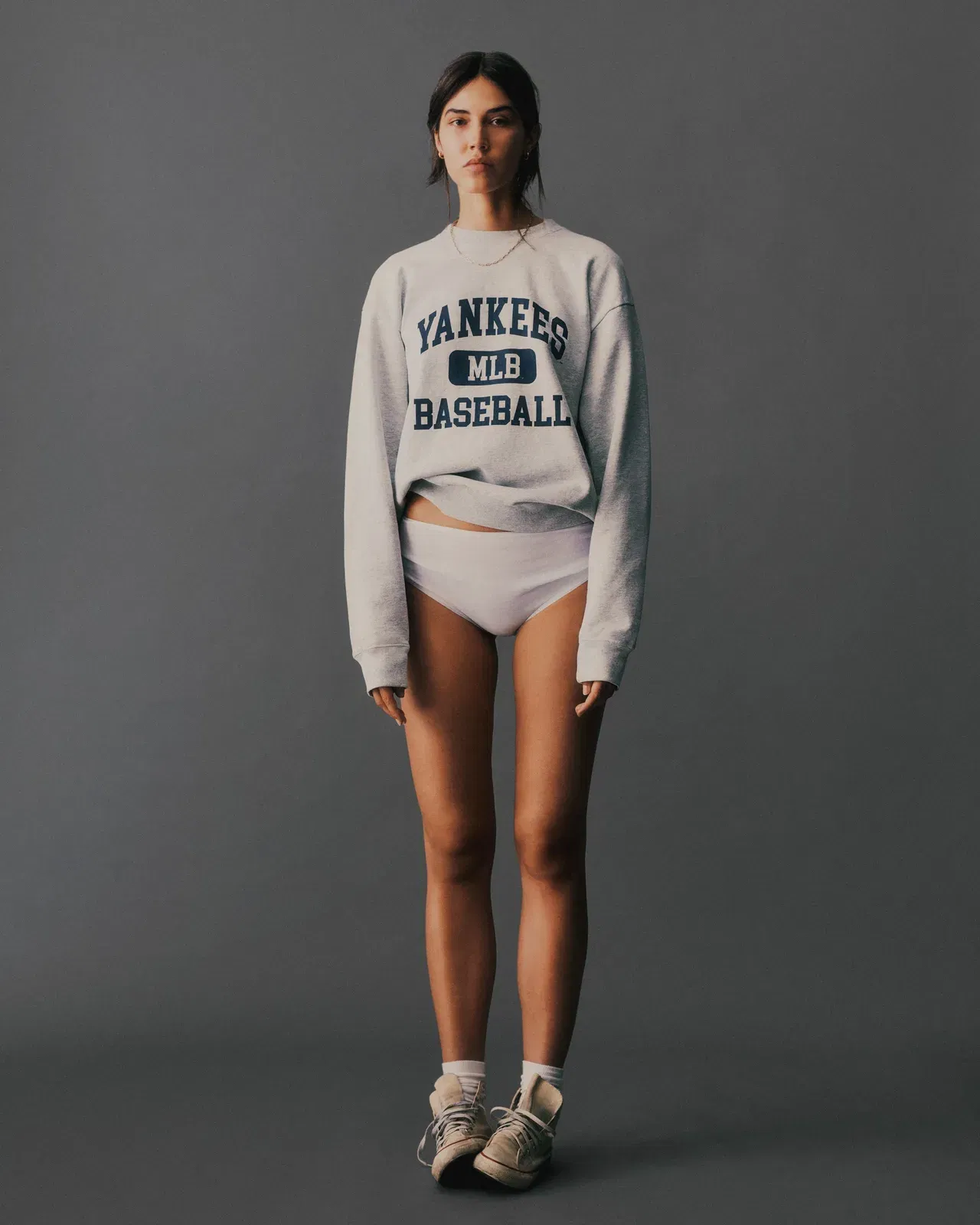 Yankees Ivy Crewneck - Heather Gray/Navy