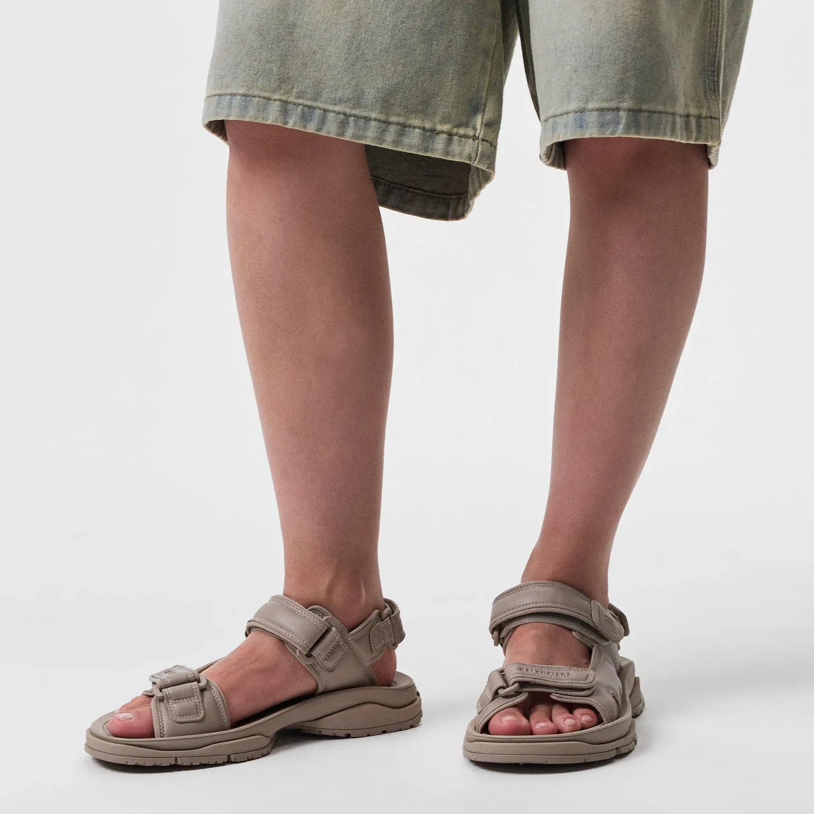 Tourist Sandals
