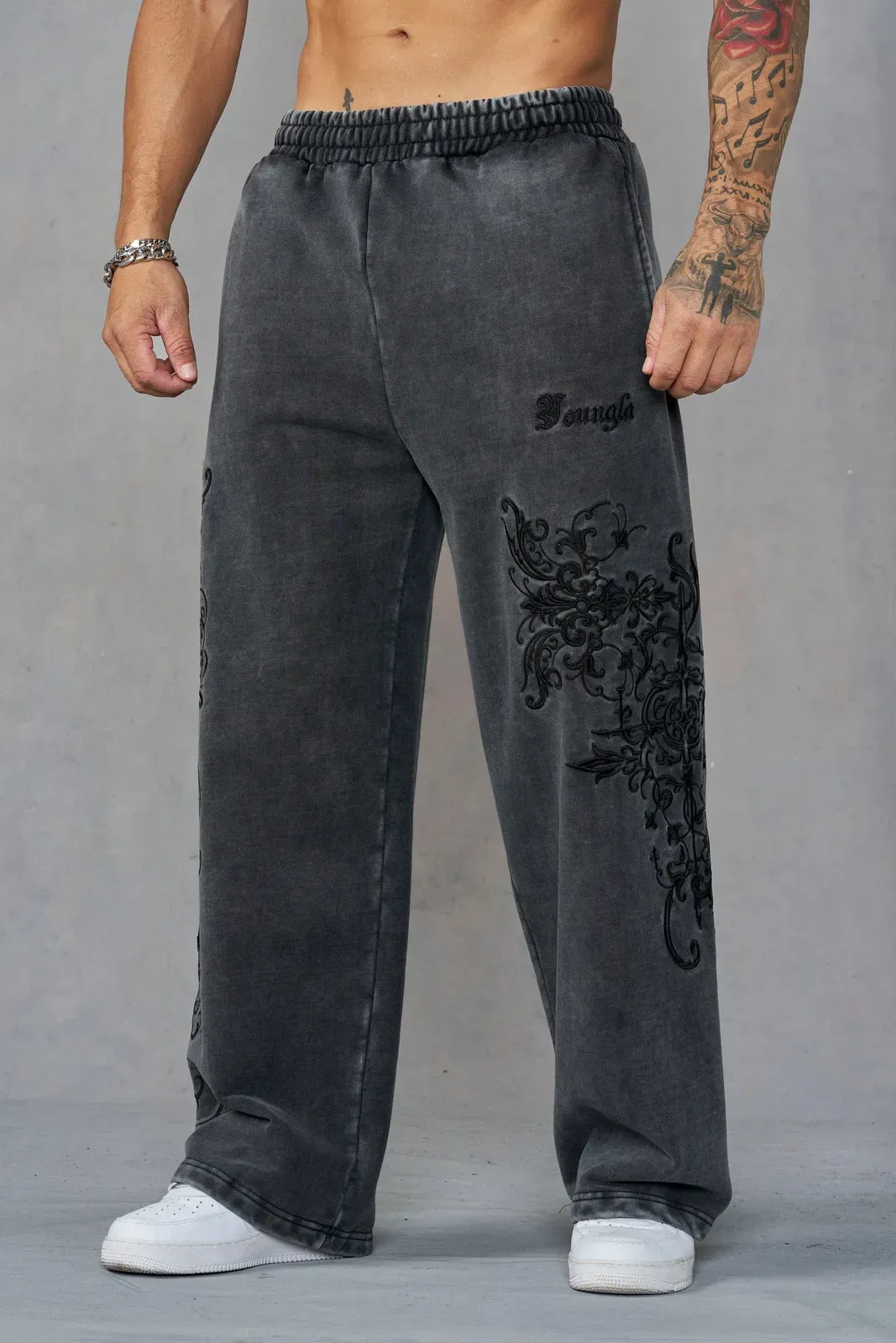2061 - Threadmark Sweats