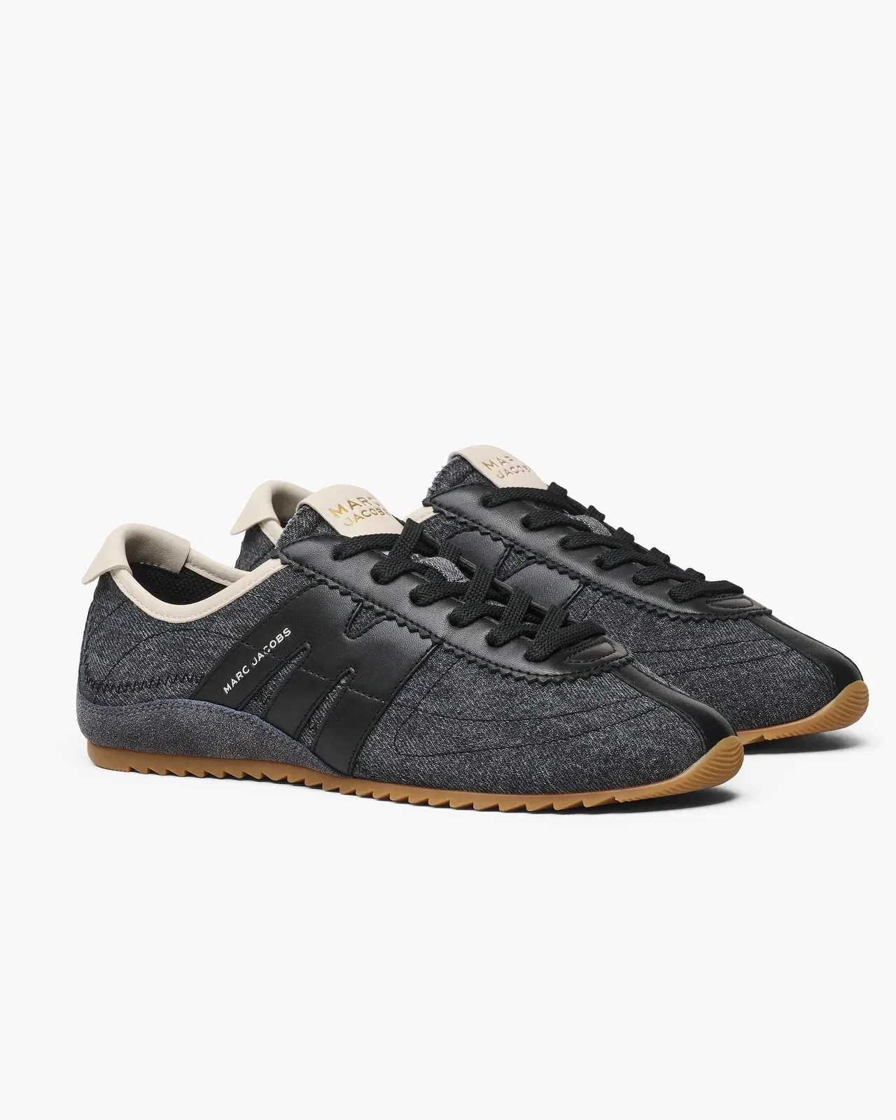 The Denim 400 Bleecker Runner