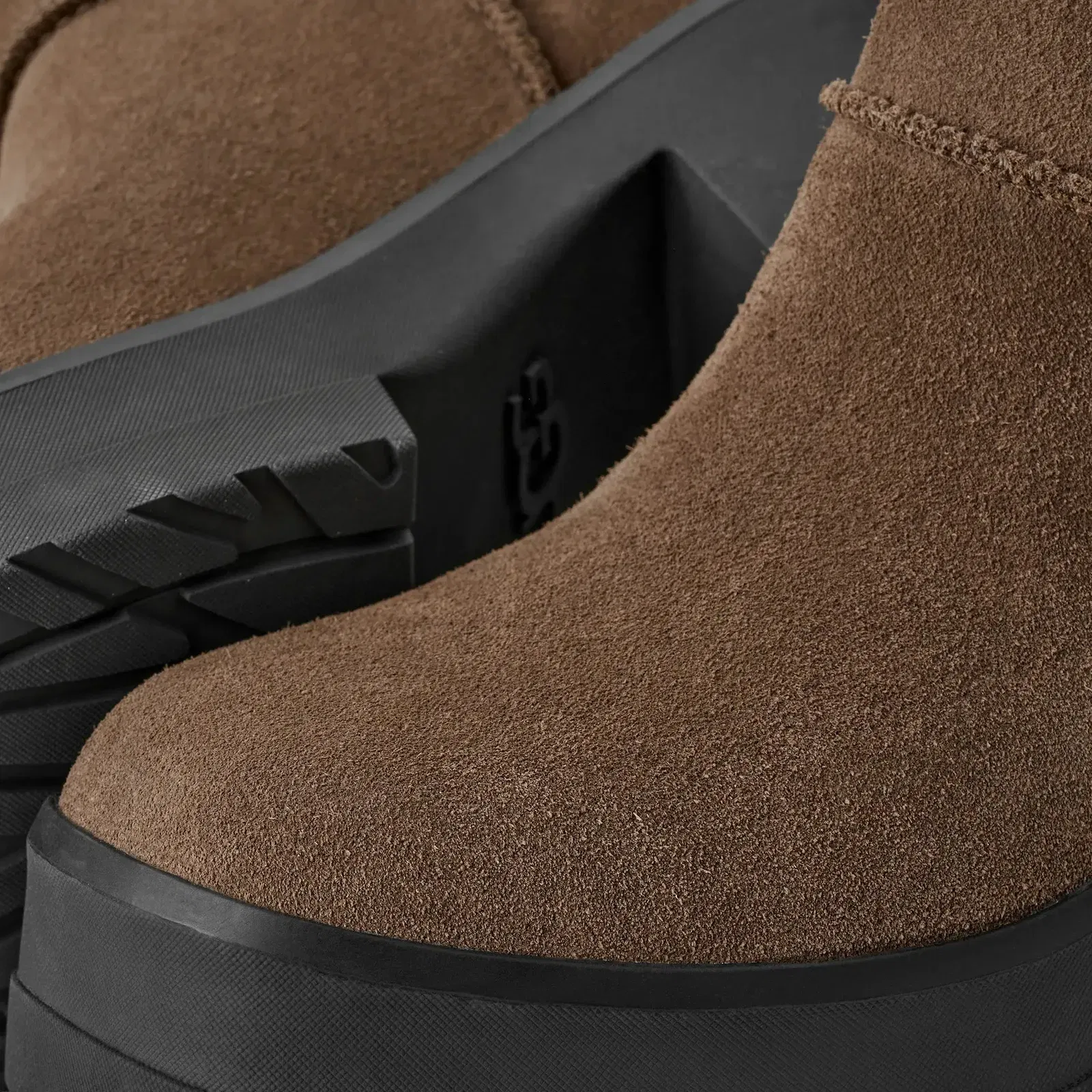Ugg Moxy Chelsea Dark Toffee