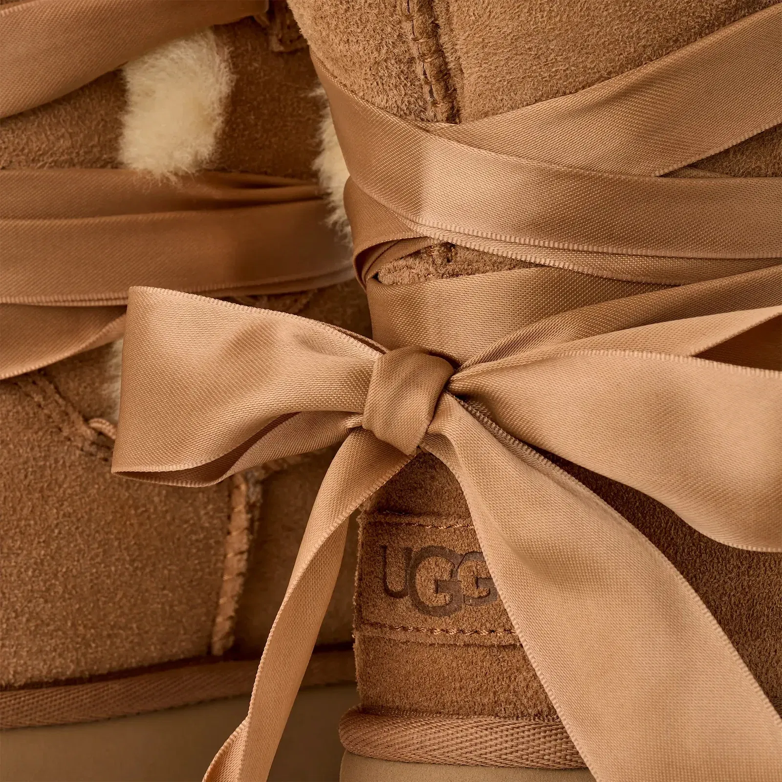 Ugg Bailey Tie Chestnut