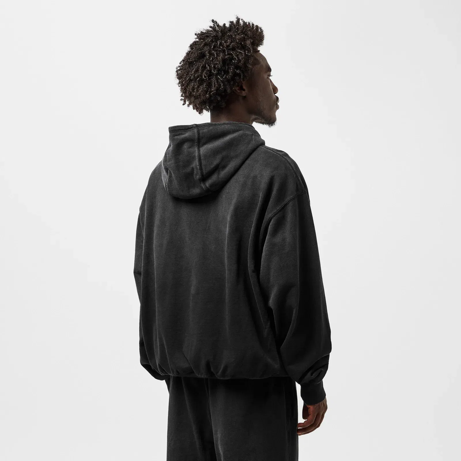 Pull Over Hoodie