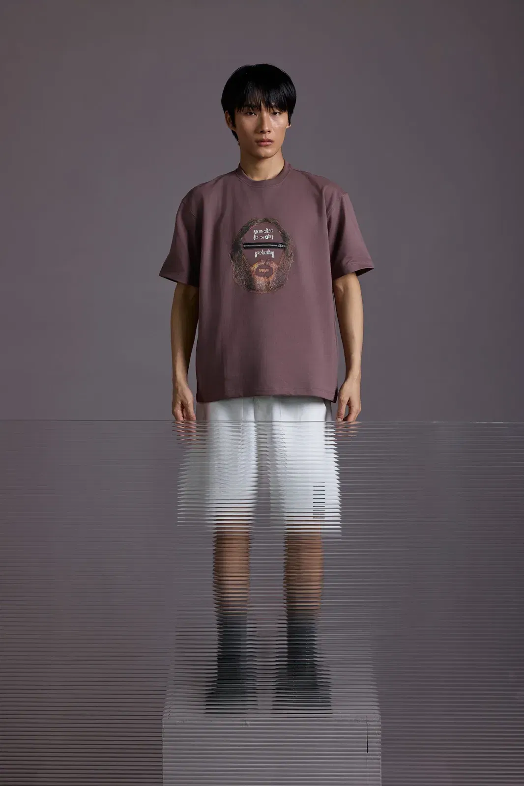 PRETENDING T-SHIRT