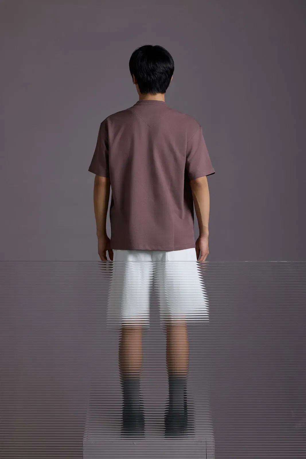 PRETENDING T-SHIRT