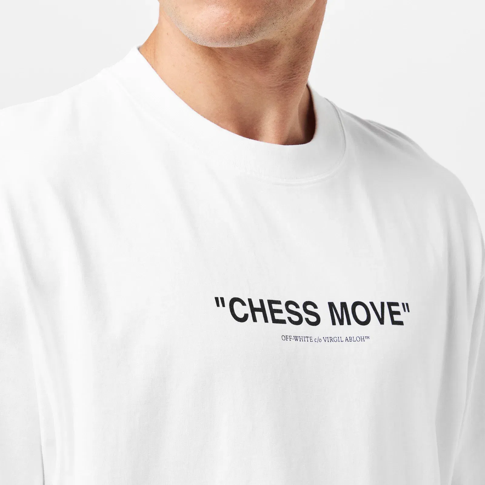 - T-Shirt
