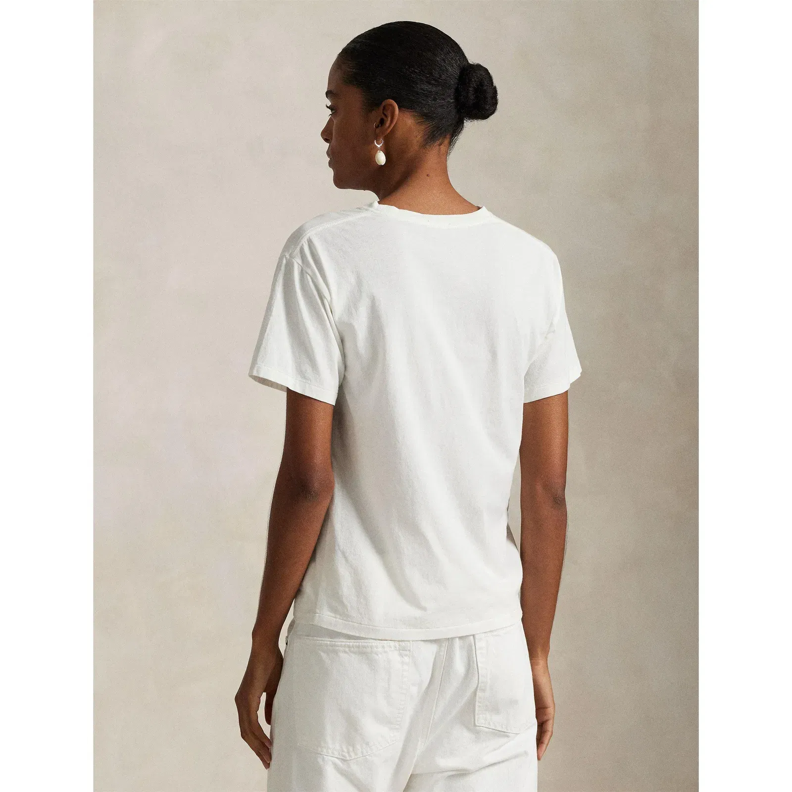 Bear Motif Embroidery T-Shirt