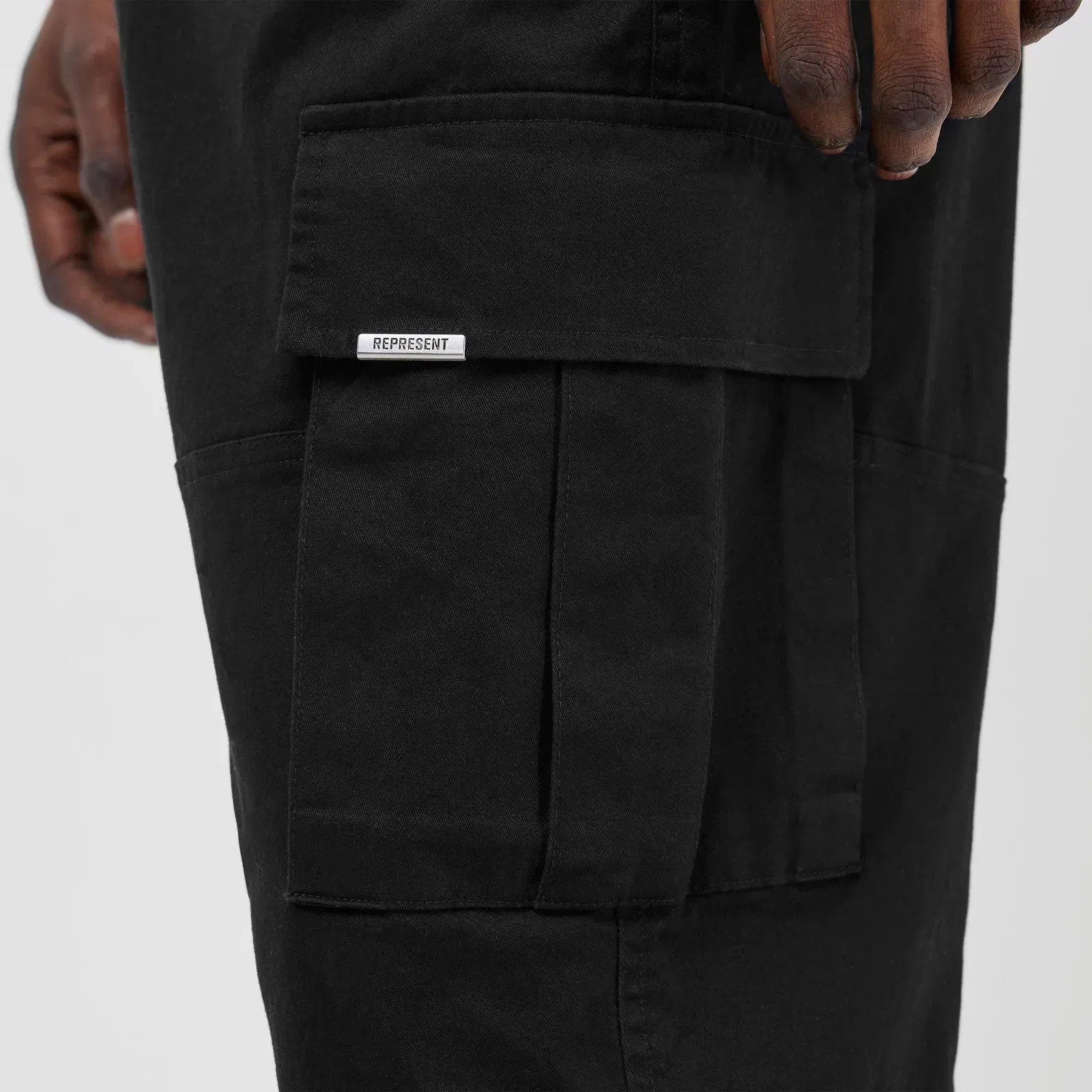 Standard Cotton Mid Rise Cargo Trousers
