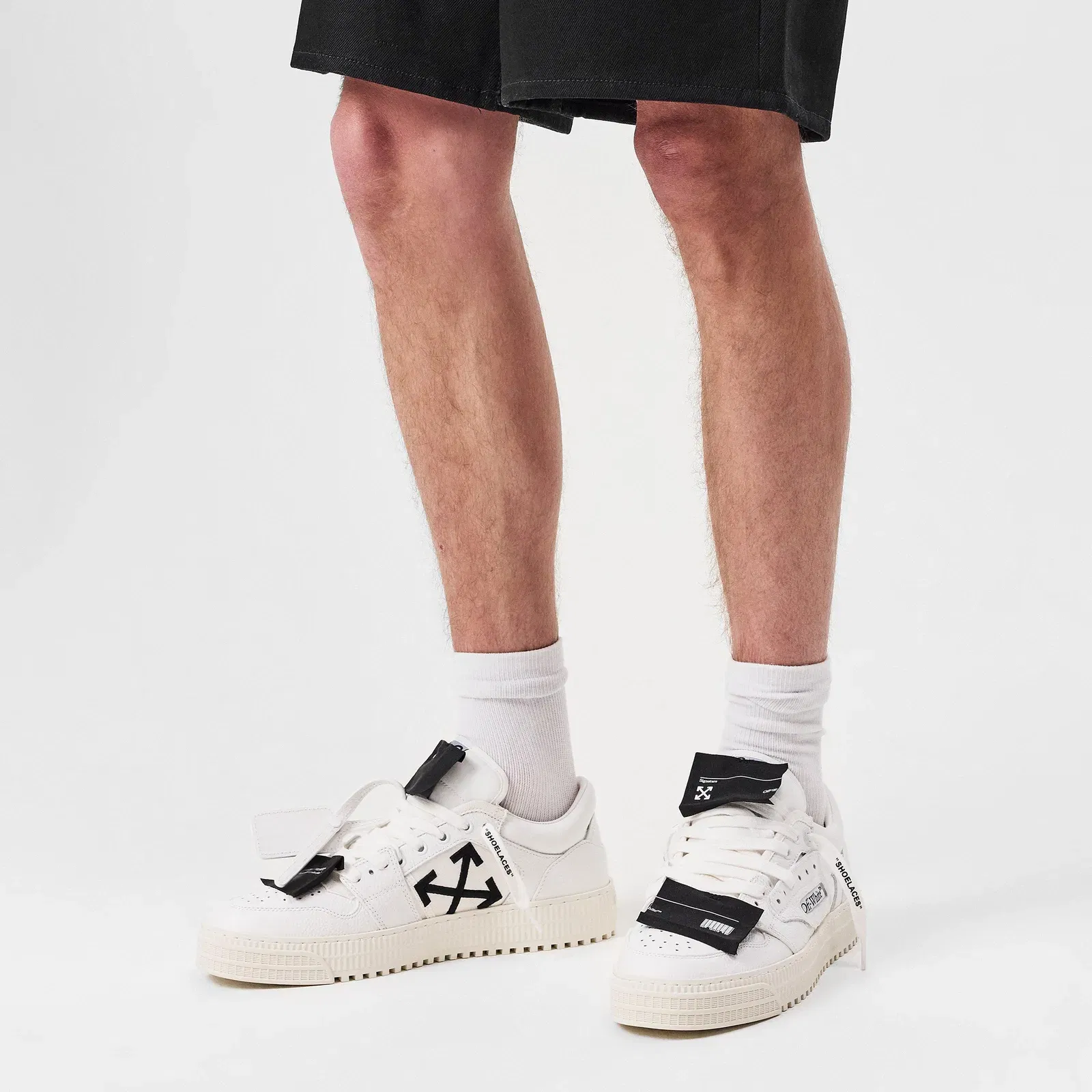 3.0 Court Low Eye-catching Silhouette Trainers