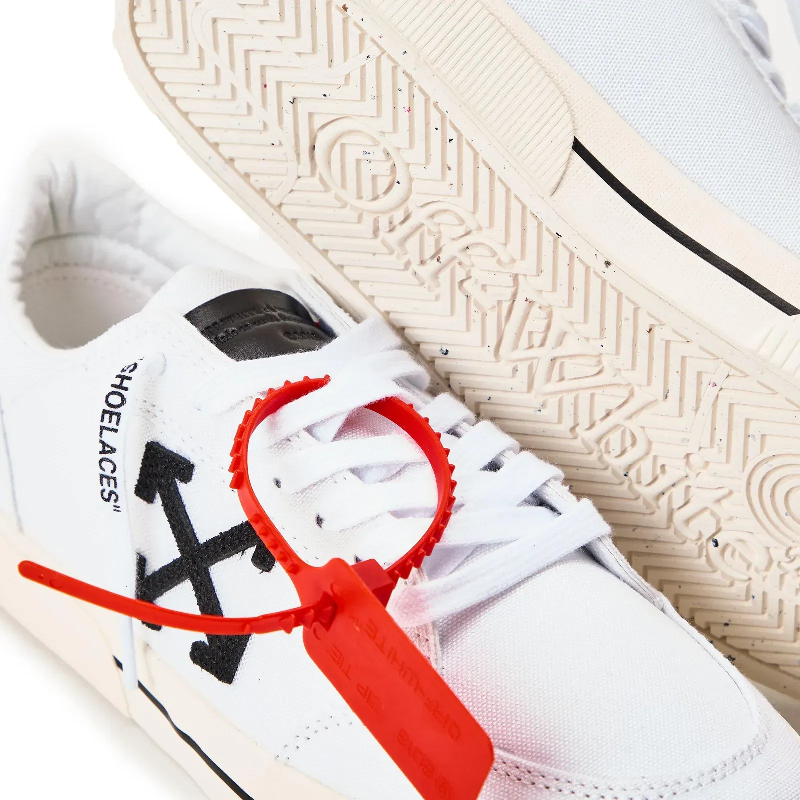 Low Vulcanised Canvas Trainers, Classic Four Arrows Sneakers