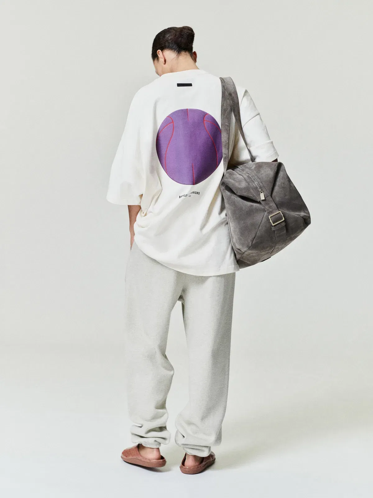 Essentials Nba X Barkley Hendricks Classic Sweatpant Heather Stone
