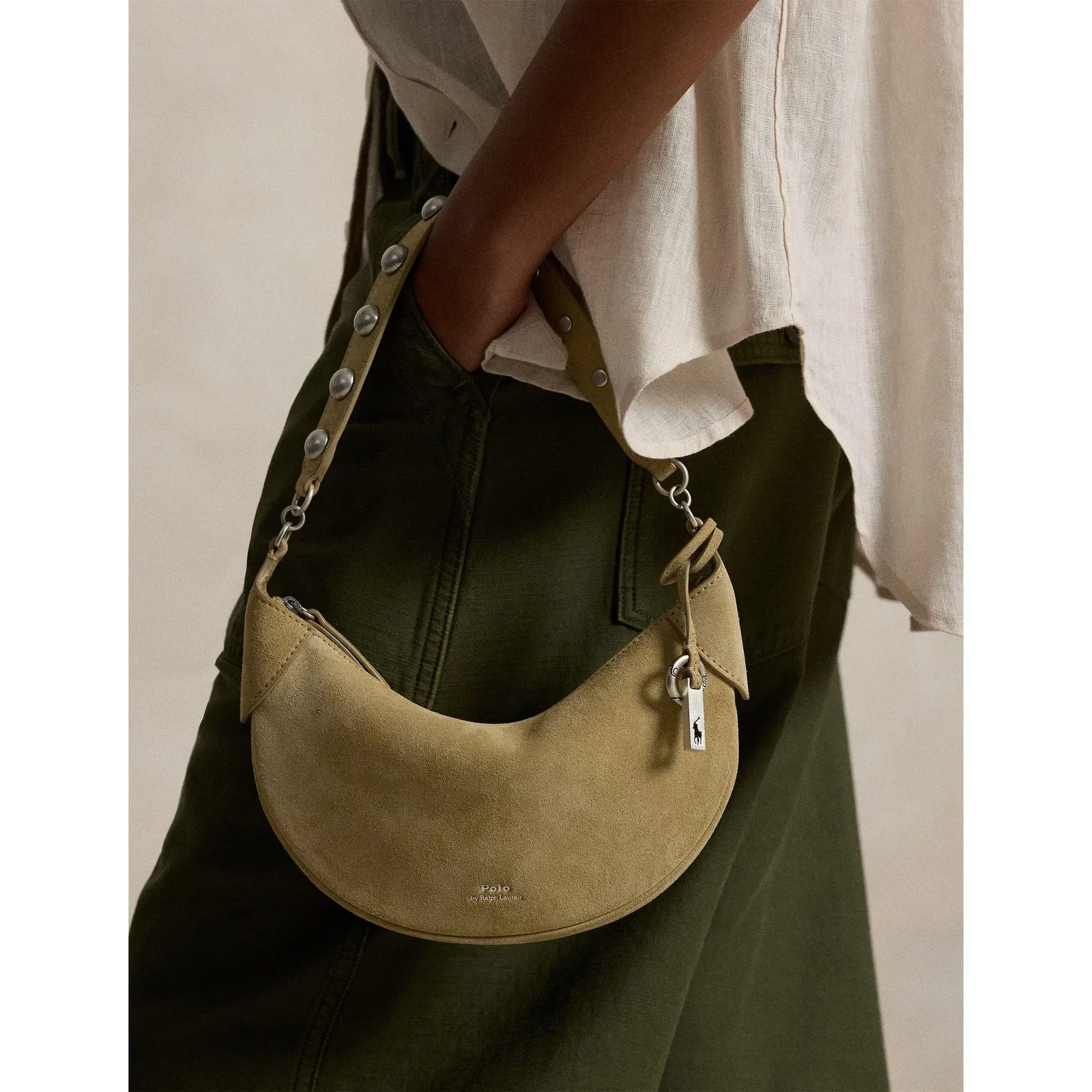 ID Chain Shoulder Bag