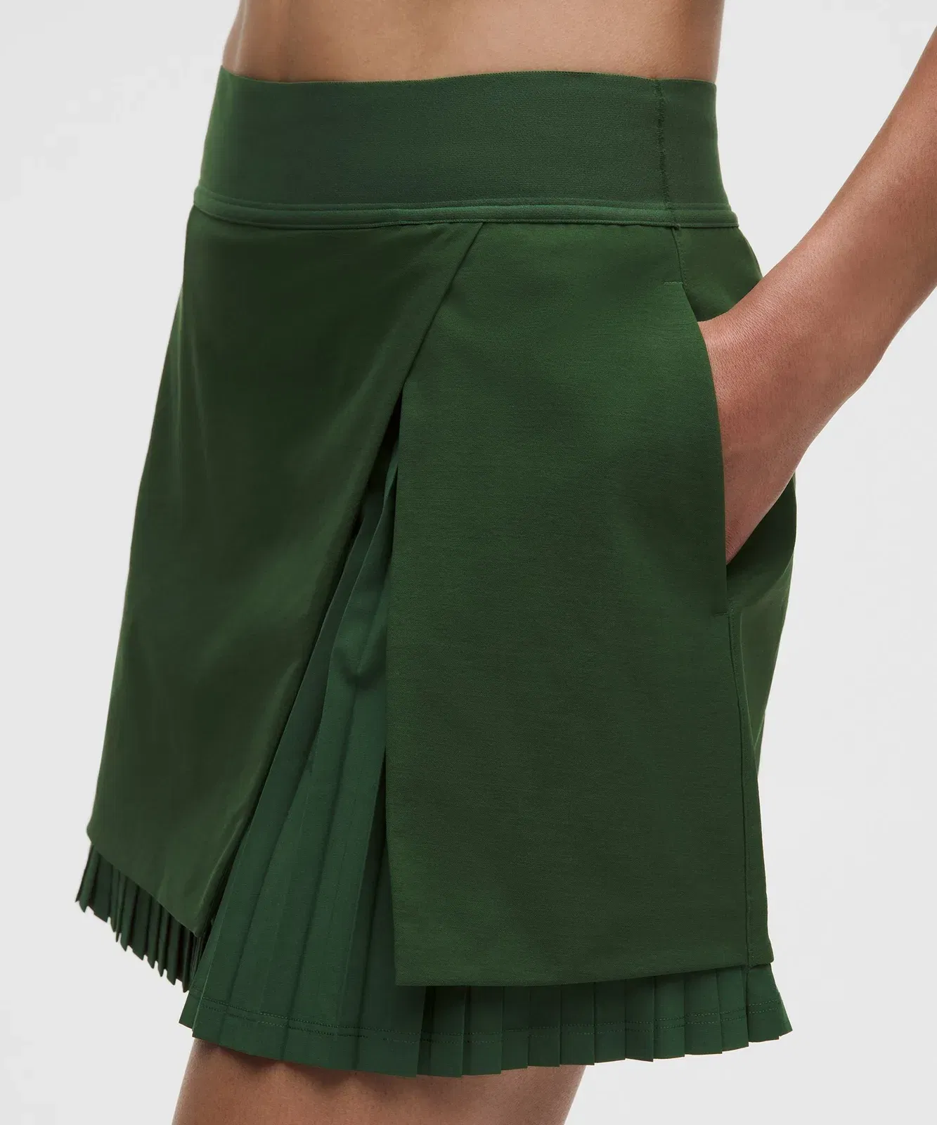 Lululemon Water-Repellent Pleated High-Rise Golf Skirt