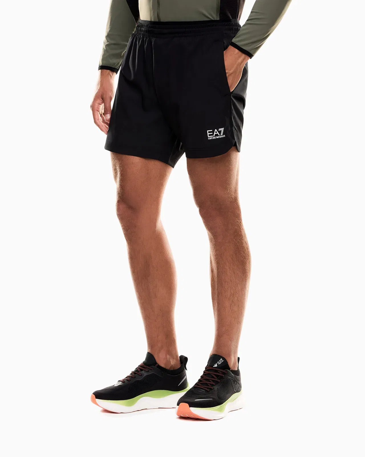 EA7 Technical dynamic shorts with a drawstring waist Vigor7