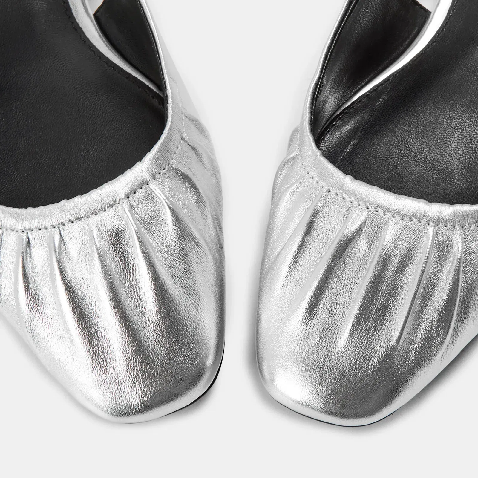 Garson Flat Sandals