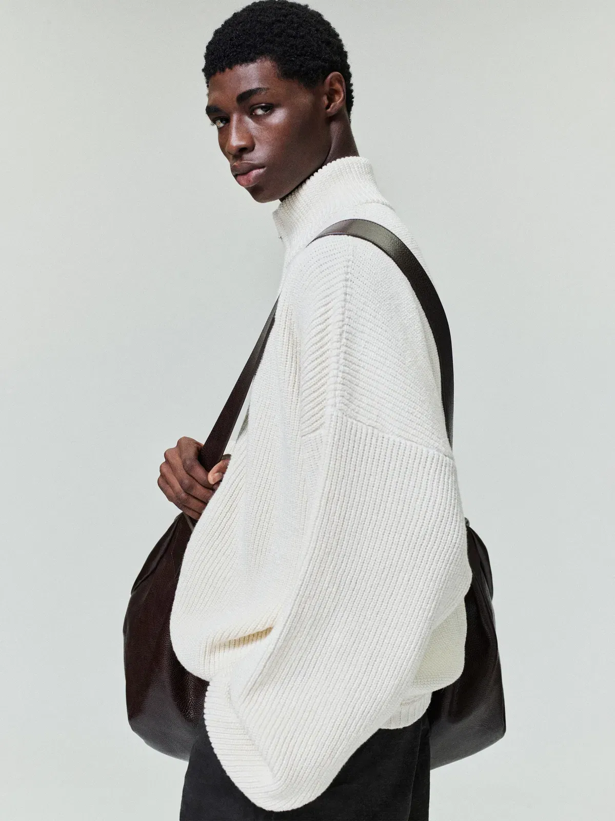 Essentials Zip-Up Sweater Long Sleeve Cream