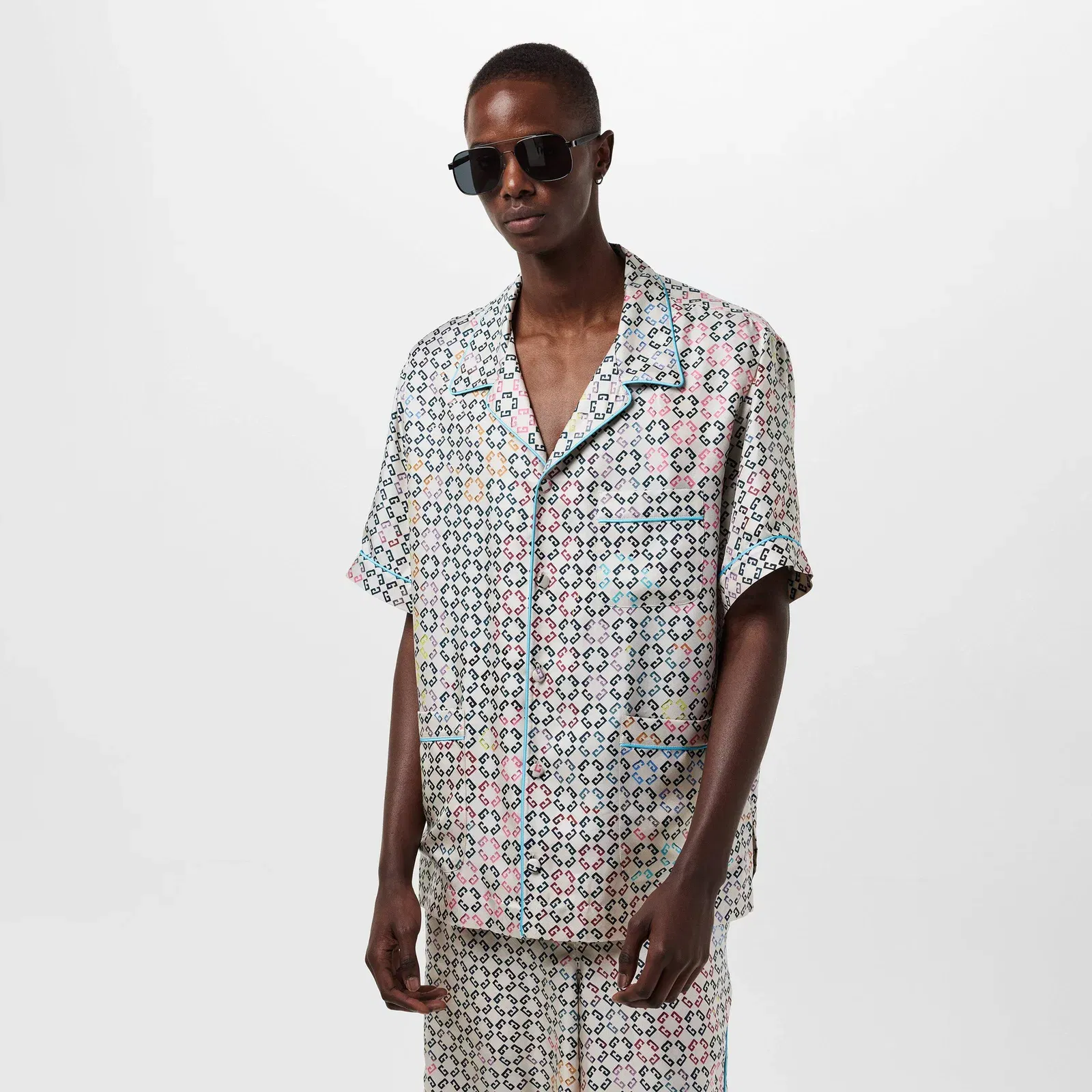 GIV Mono Silk Short-Sleeve Patterned Shirt
