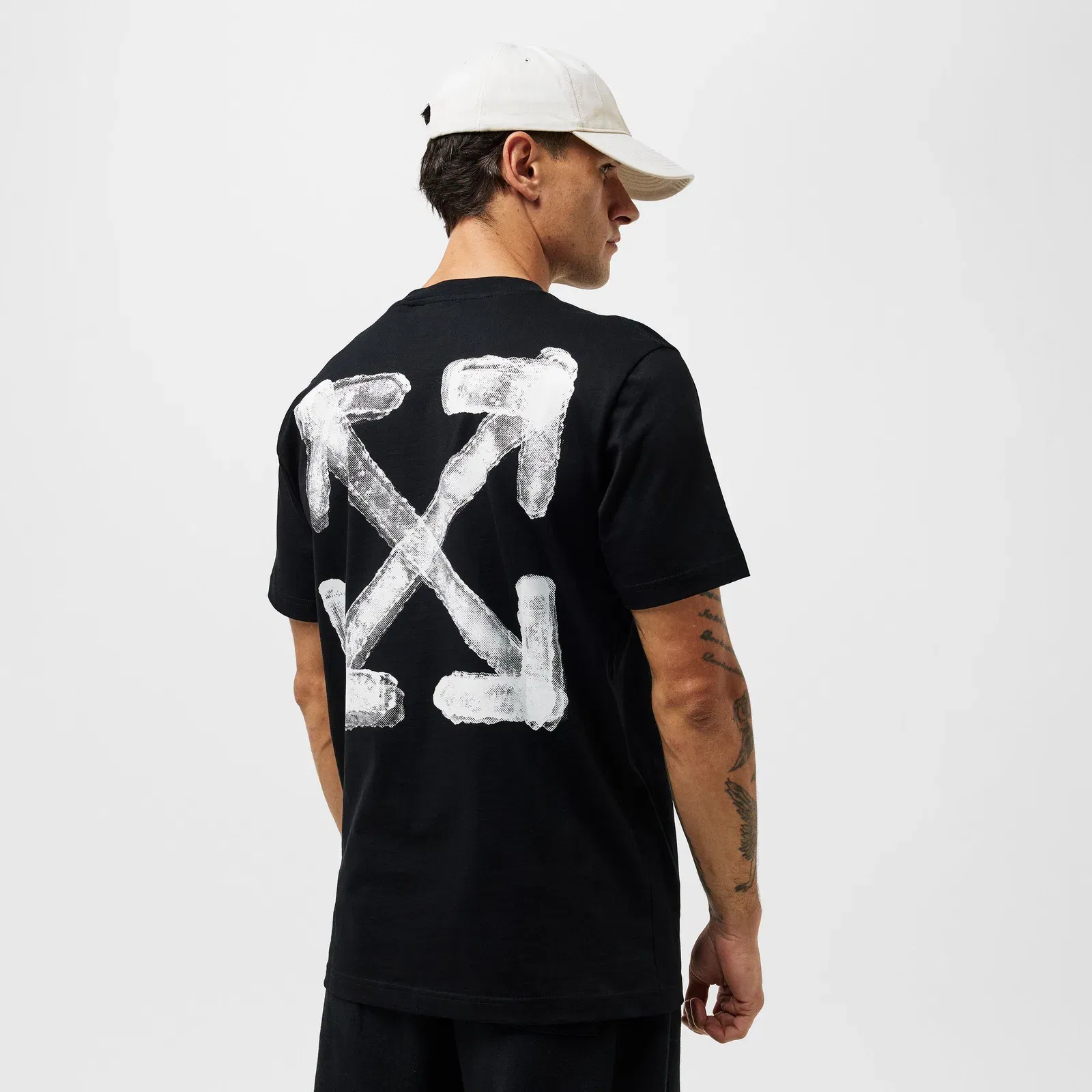Spray Arrow T-Shirt