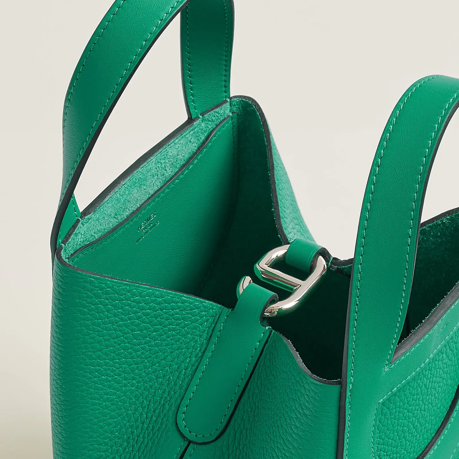 Hermes Herms In The Loop 18 Bag Noir