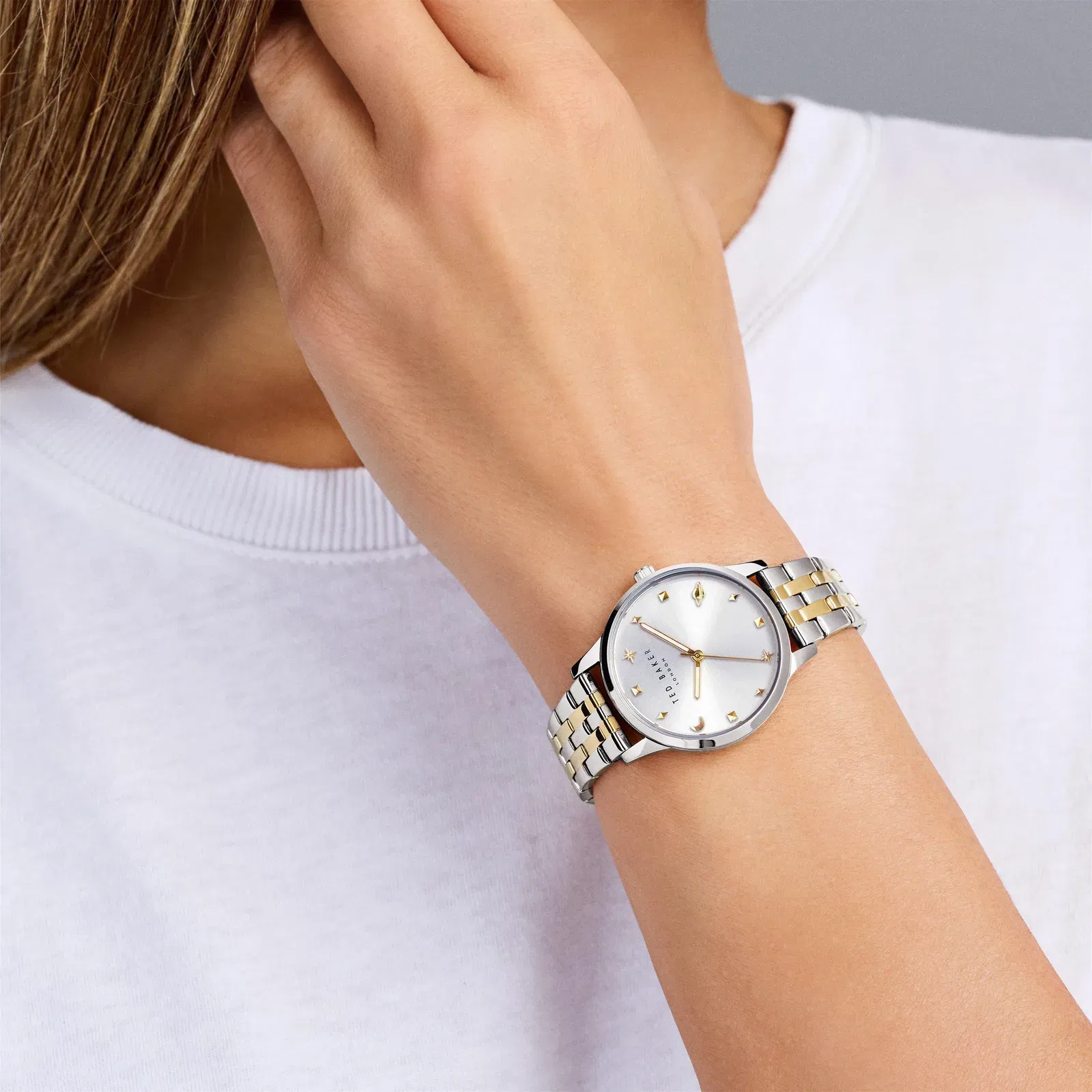 Constellation Quartz Analogue Watch