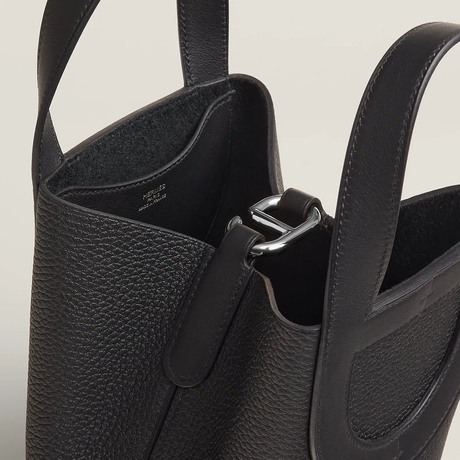 Hermes Herms In The Loop 18 Bag Noir