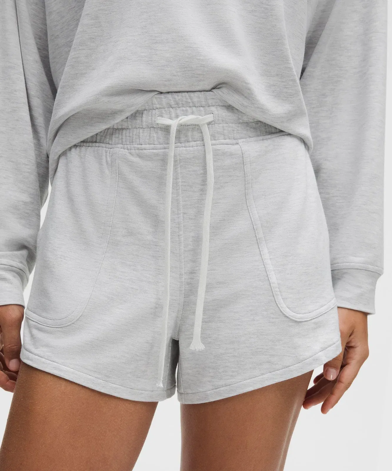 Lululemon Women's BeCalm Mid-Rise Short 3" *Updated Fabric