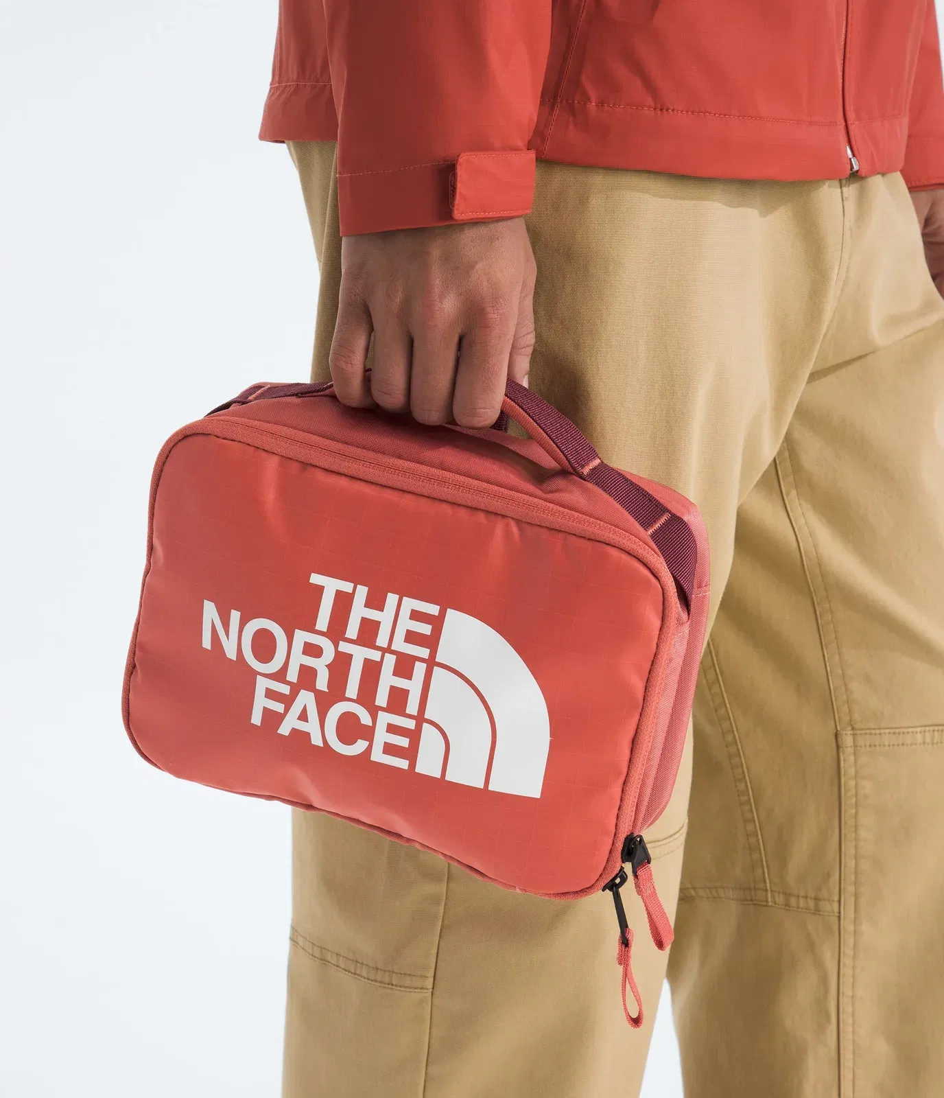 The North Face Base Camp™ Voyager Toiletry Kit Mars Dust