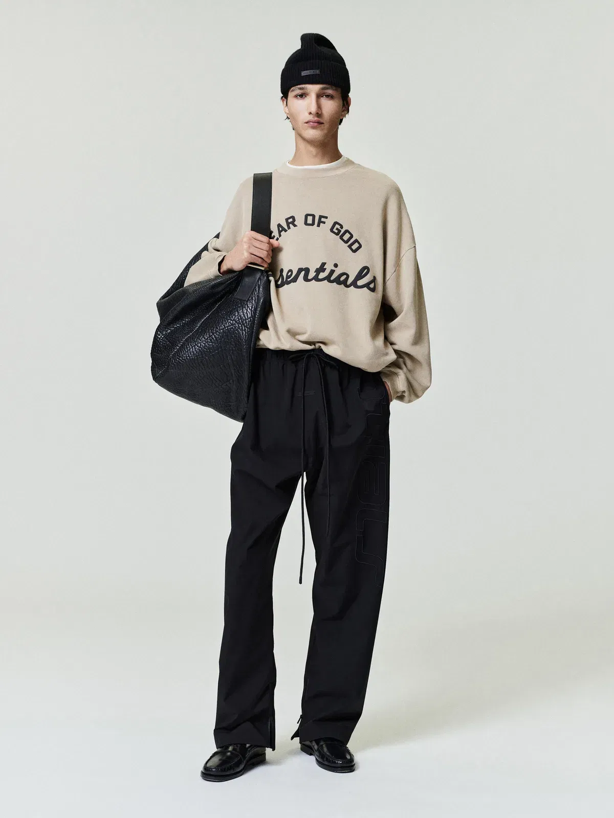 Essentials Training 90S Crewneck Sweatshirt Faded Dune