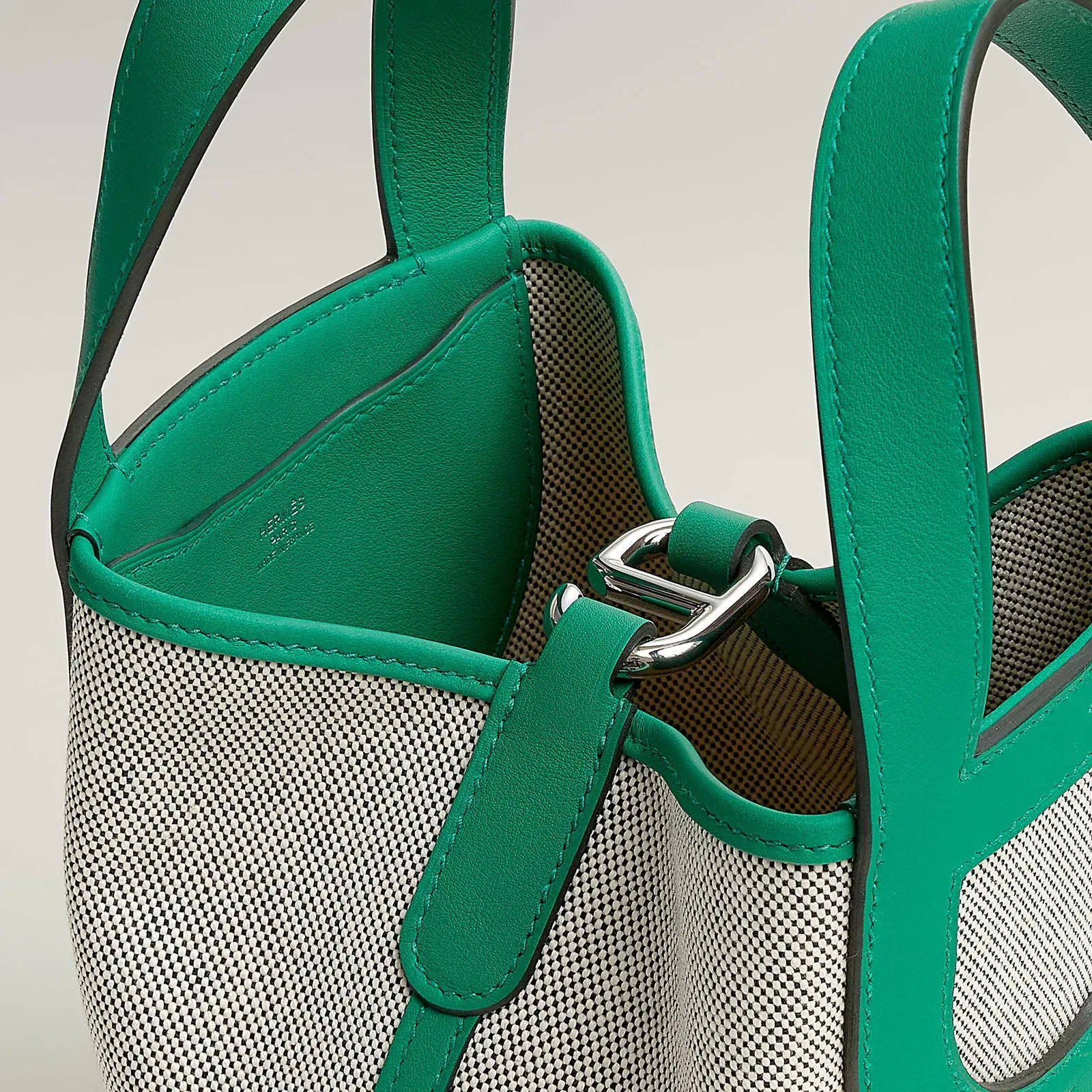 Hermes Herms In The Loop 18 Bag Noir