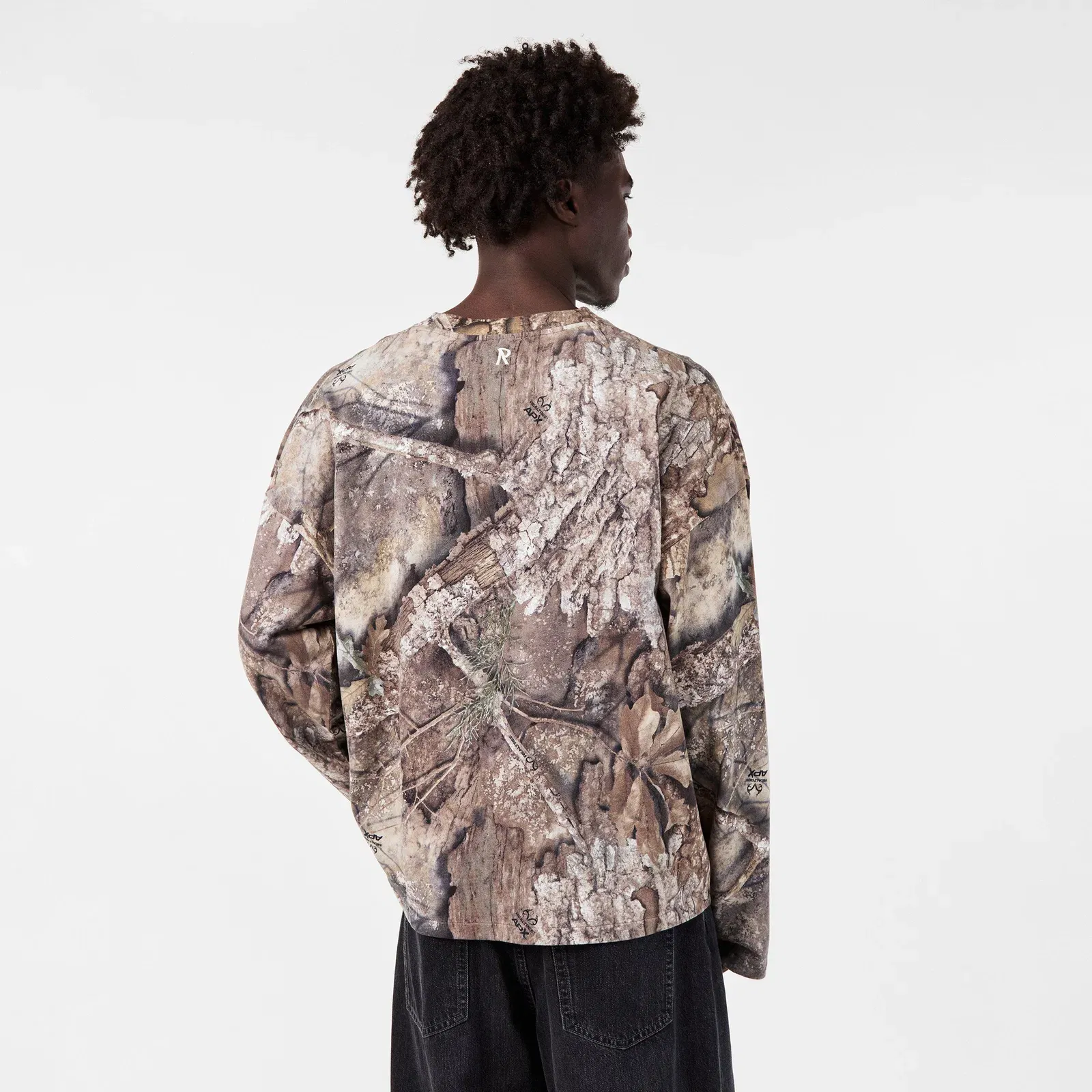 's Long Sleeve T-Shirt
