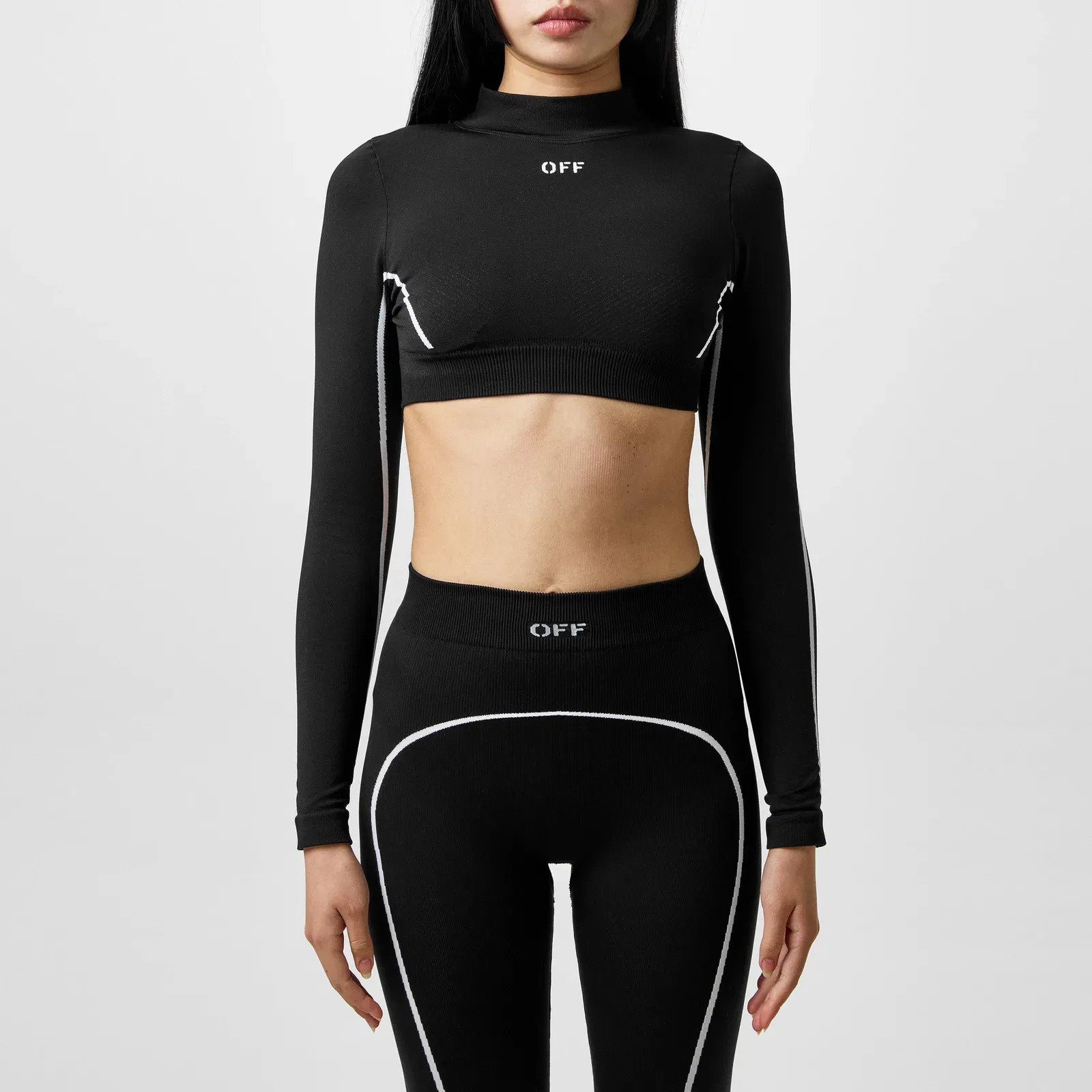 Long Sleeve Seamless Logo Crop Top