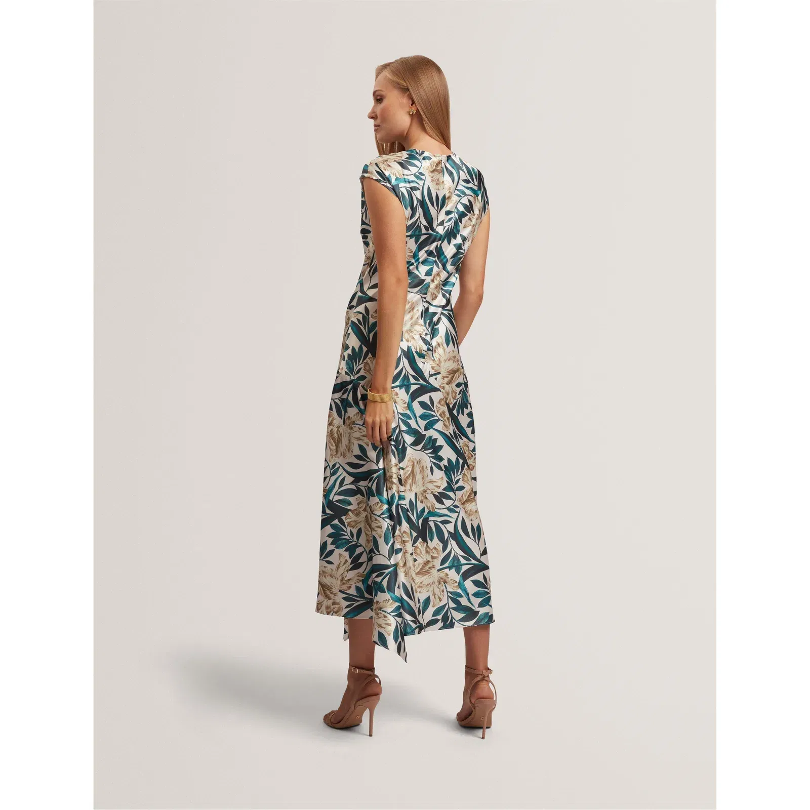 Print Sleeveless Tea Dress