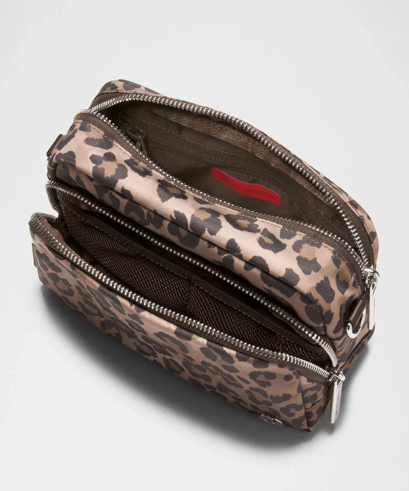 Lululemon Everywhere Crossbody Bag 2L *Leopard