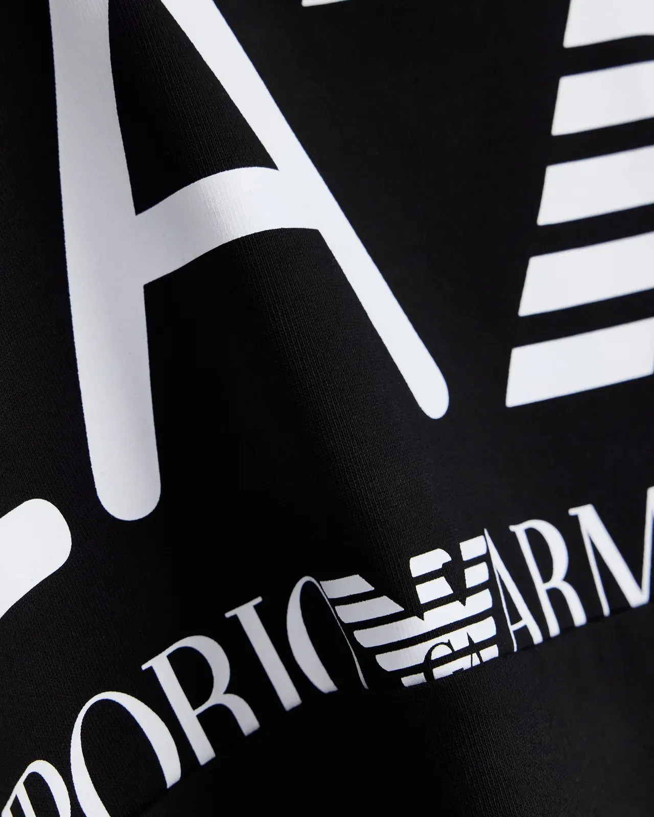 EA7 T-shirt Logo Series in cotton jersey with oversized logo