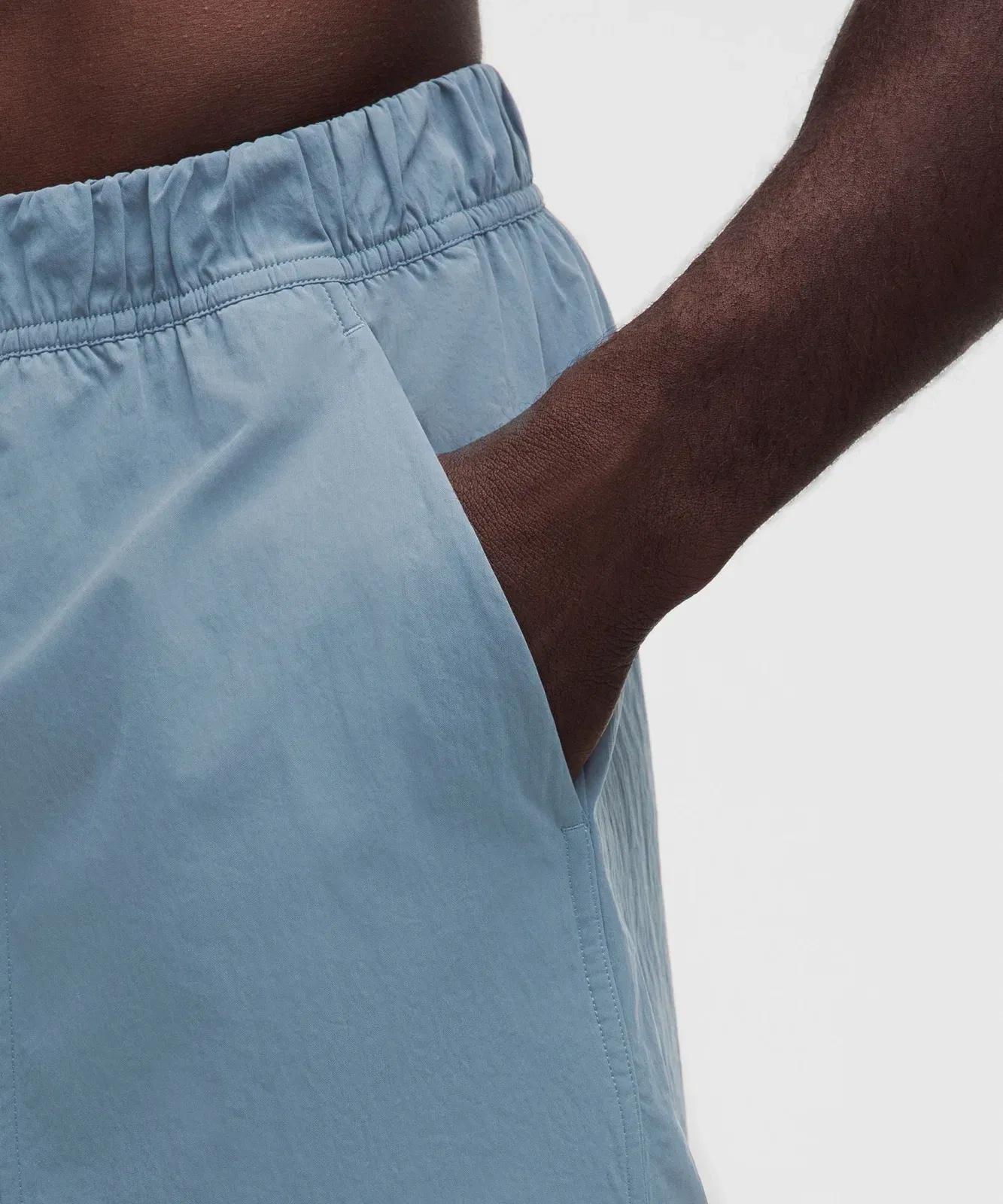 Lululemon Beach to Trail Lined Short 5"