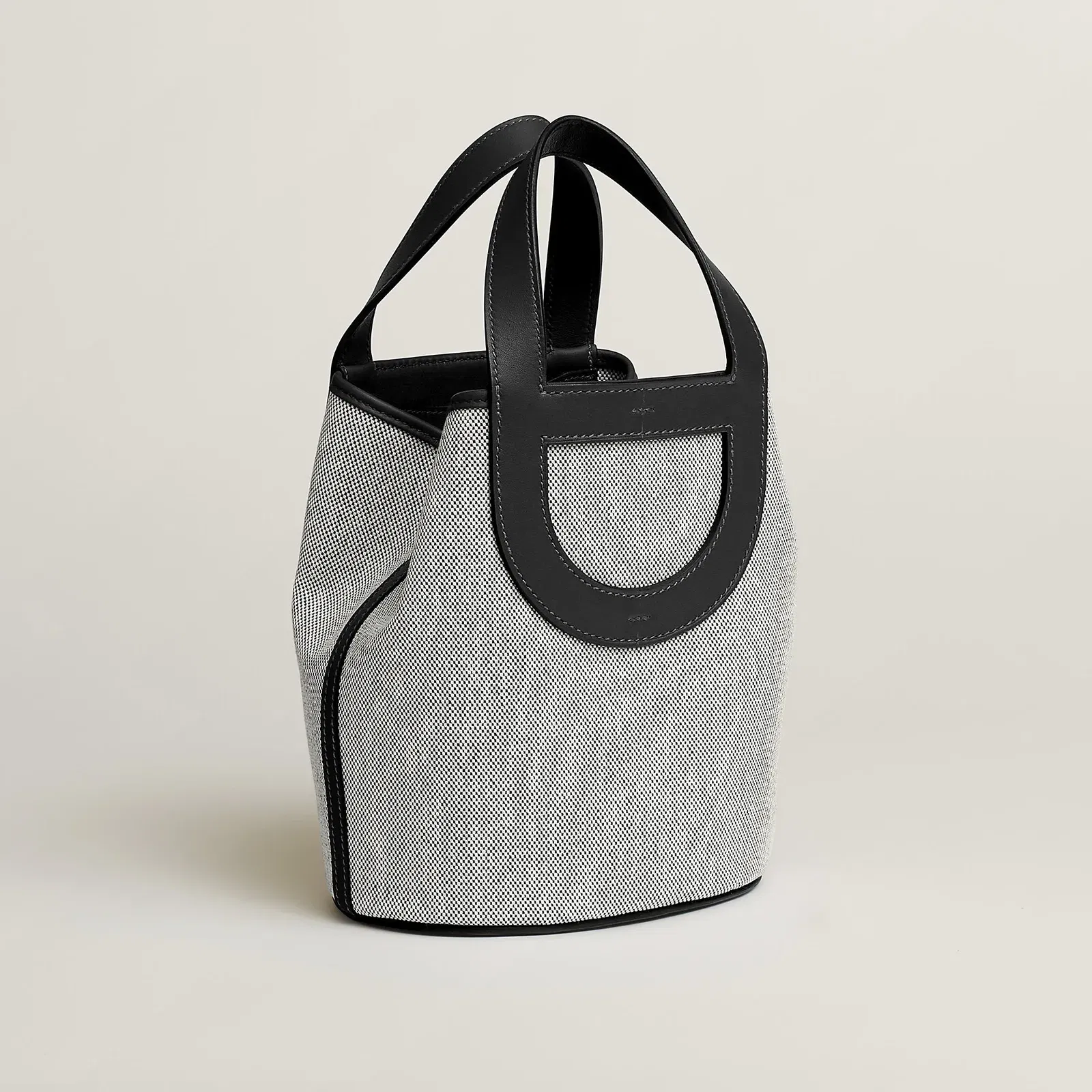 Hermes Herms In The Loop 18 Bag Noir