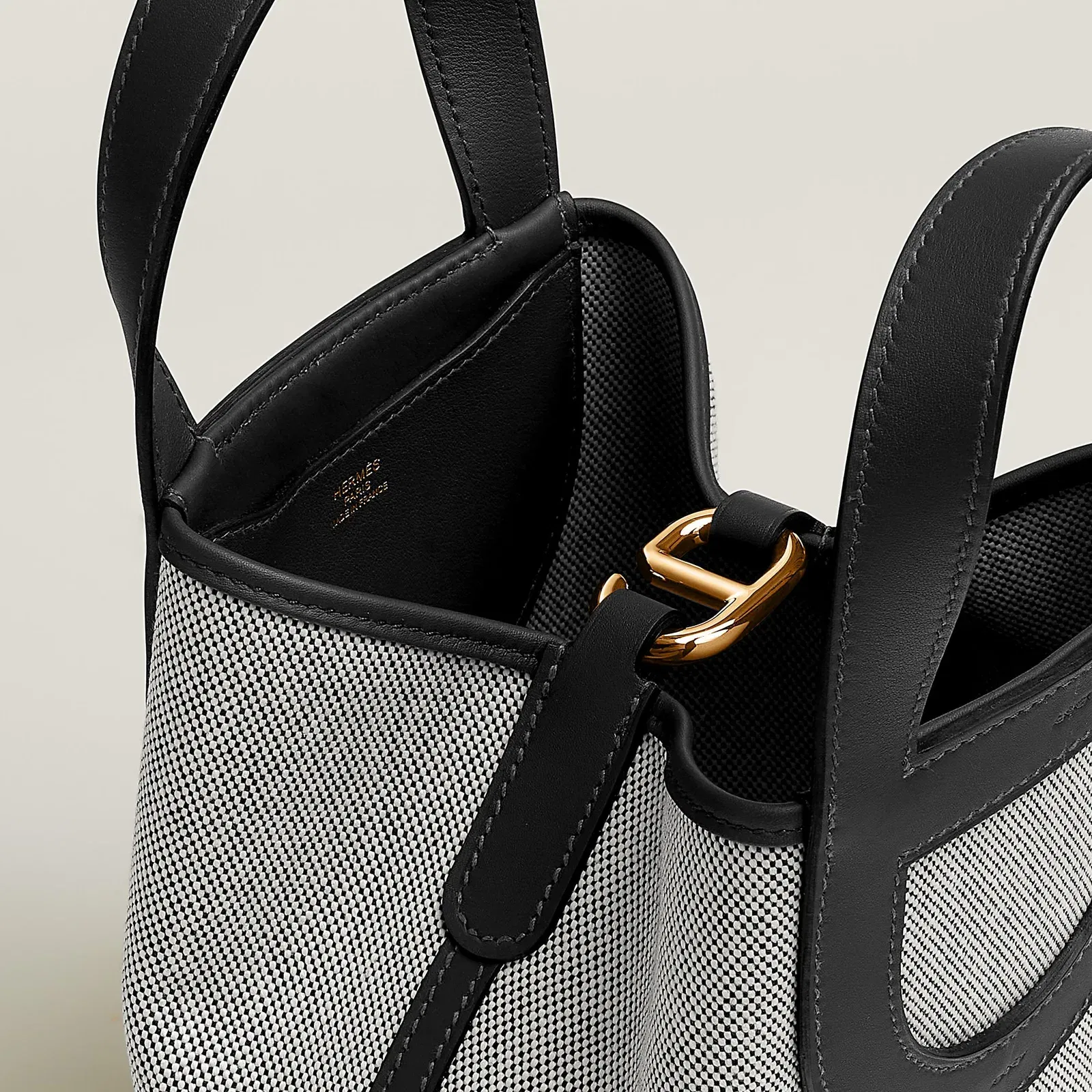 Hermes Herms In The Loop 18 Bag Noir