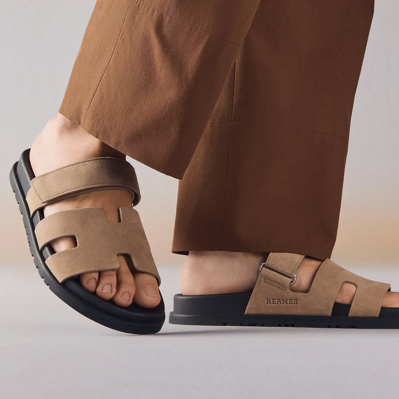 Hermes Chypre Sandal Noir
