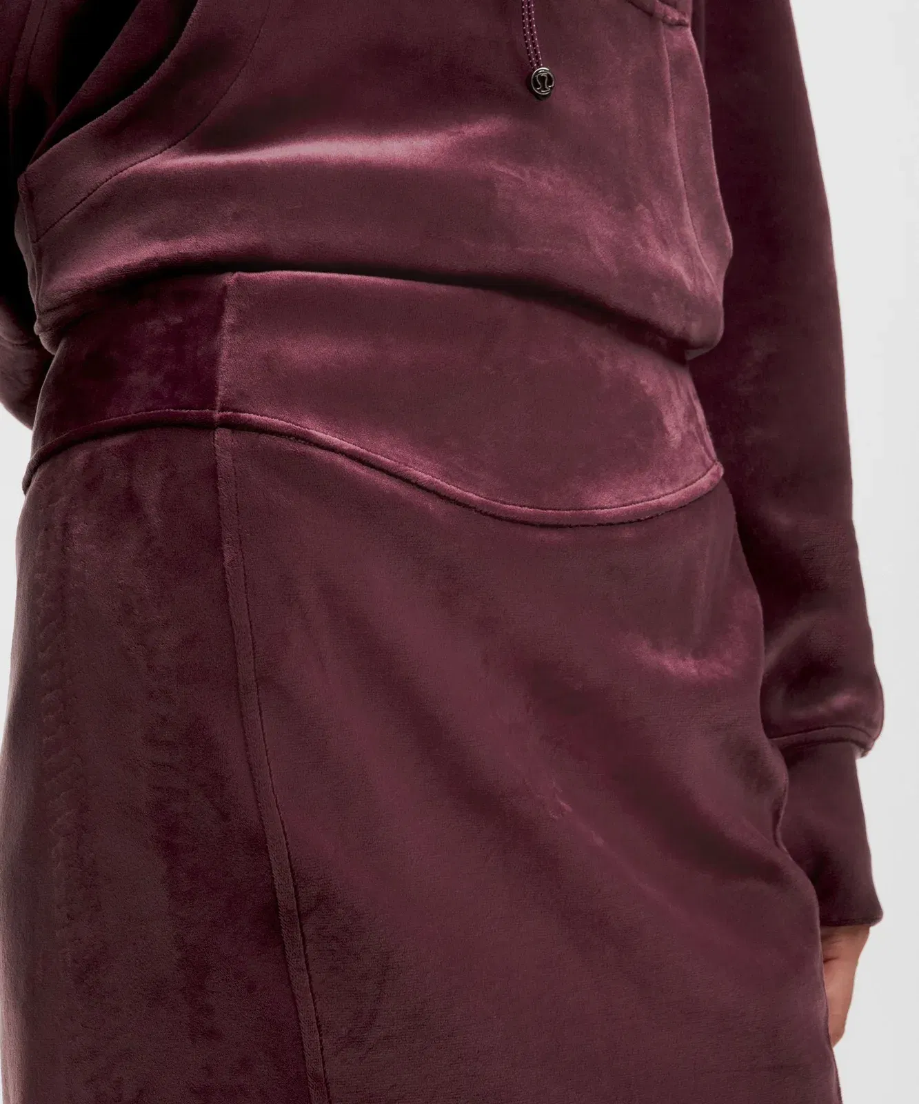 Lululemon Scuba Mid-Rise Mini Skirt *Velvet