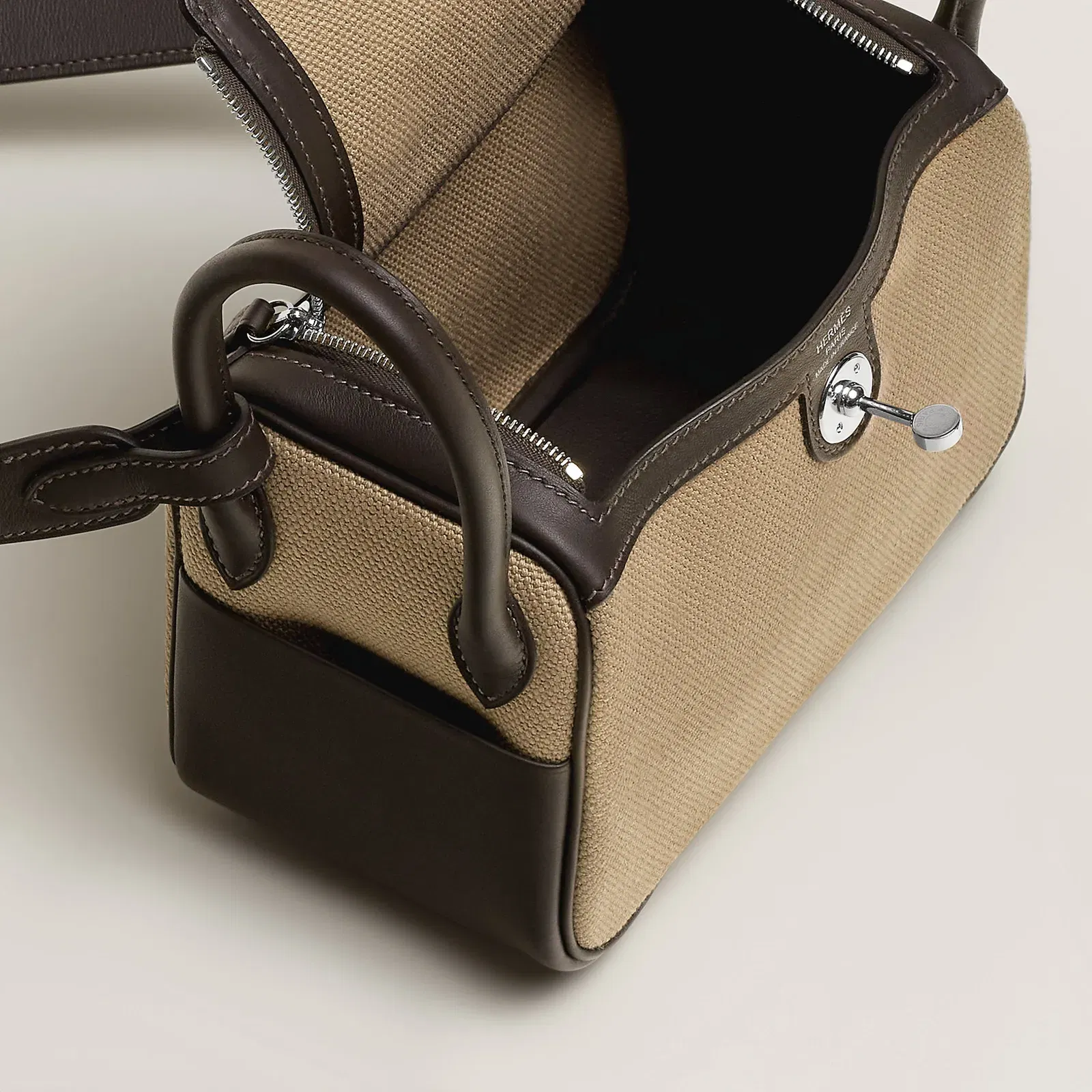 Hermes Lindy Ii Mini Bag Toile & Cuir Mousse