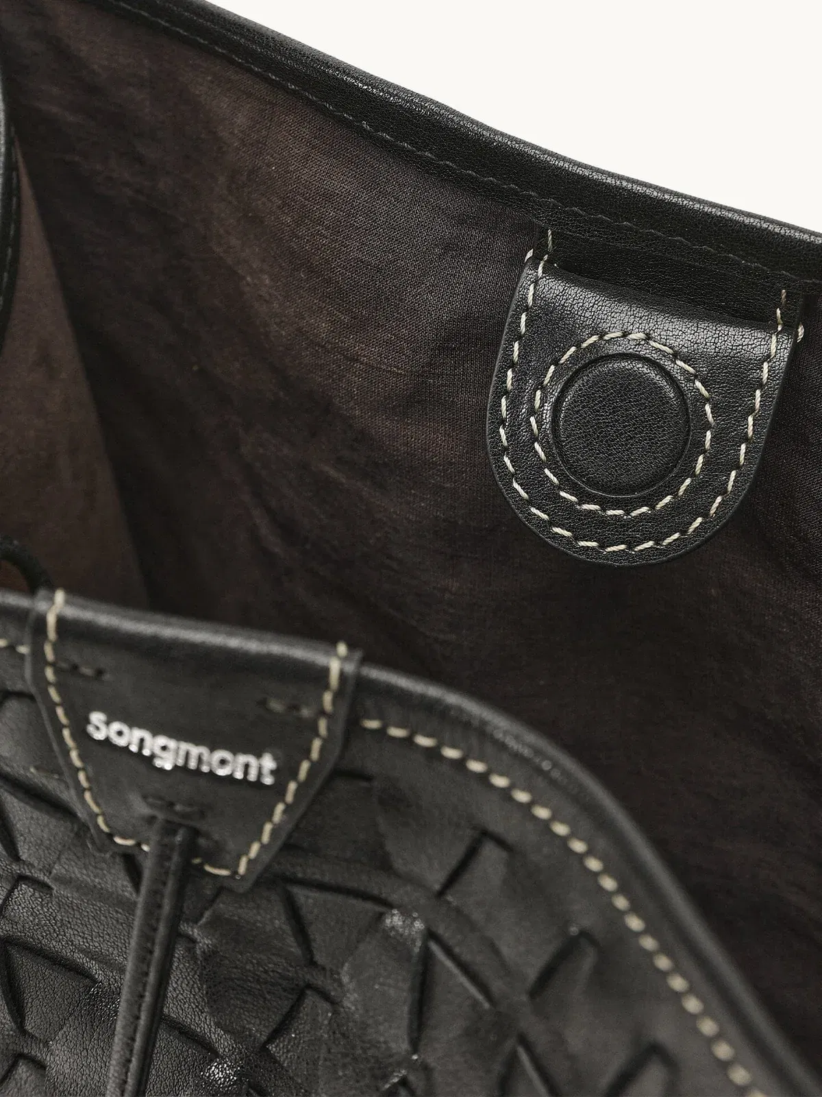 Songmont Lattice Bucket Bag Onyx