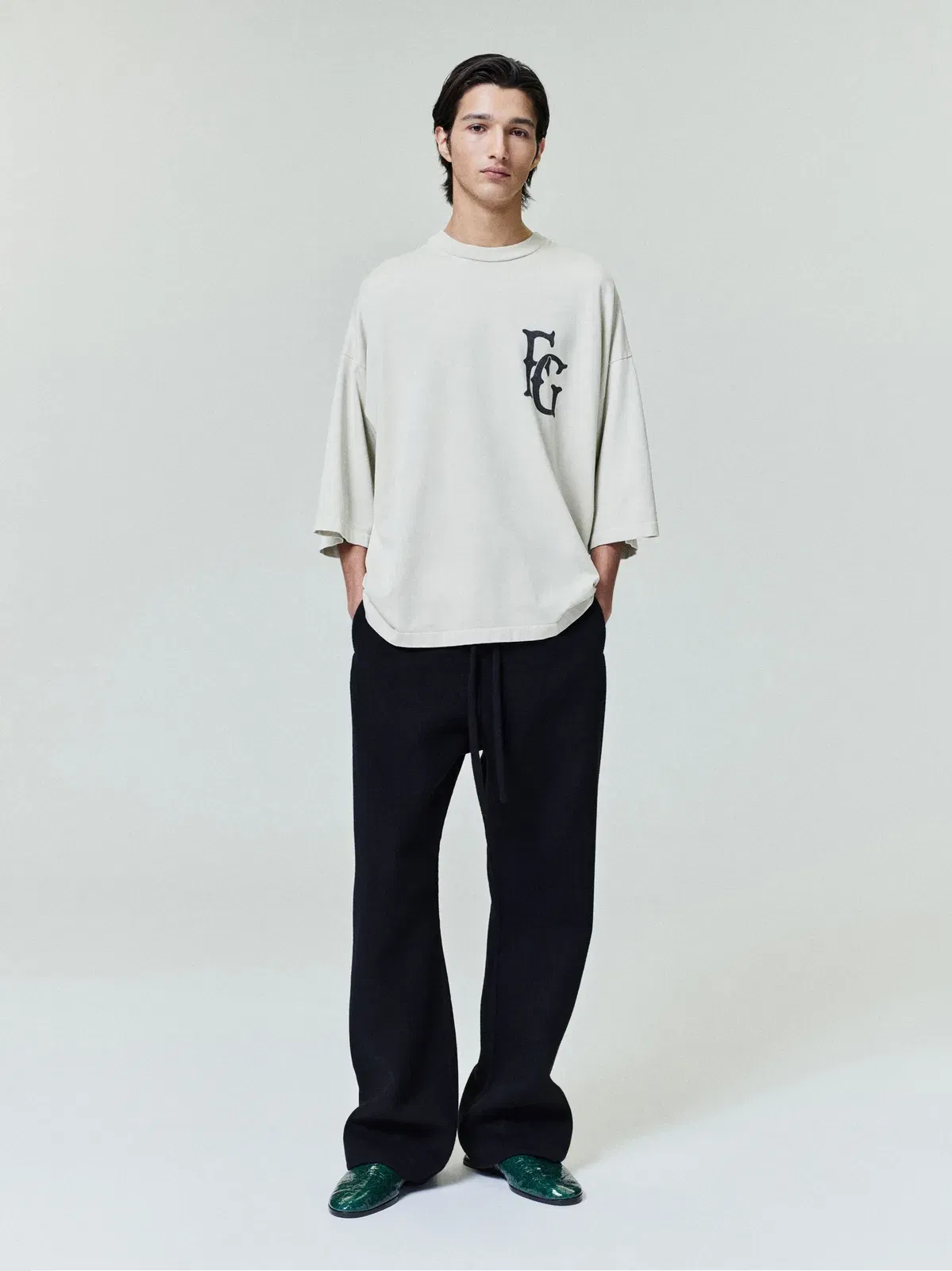 Essentials Cotton Rayon "26" Ss Tee Dirty Ivory