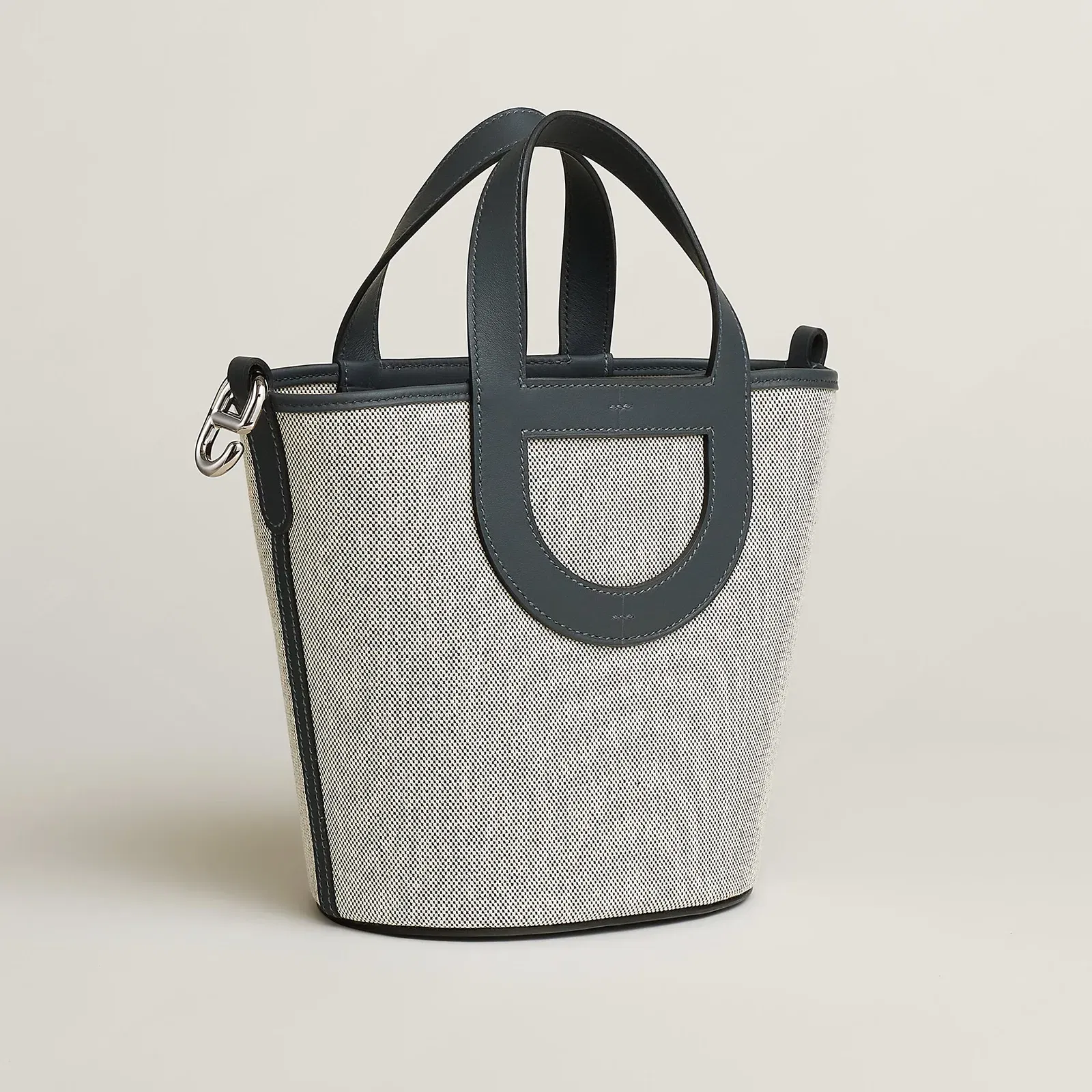 Hermes Herms In The Loop 18 Bag Noir